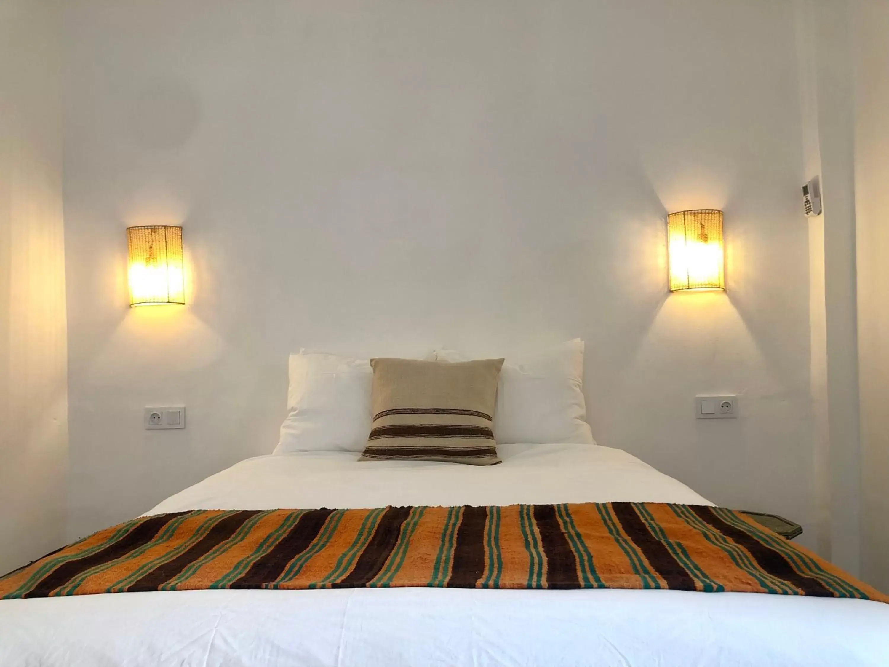 Deluxe Double Room (2 Adults + 1 Child) in Riad Imndi Deluxe Double Room (2 Adults + 1 Child) in Riad Imndi