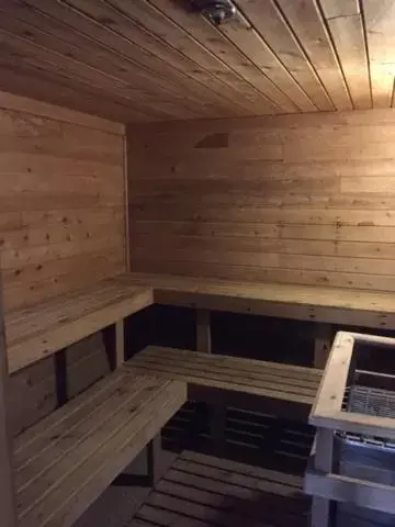 Sauna in Paddle Wheel Inn