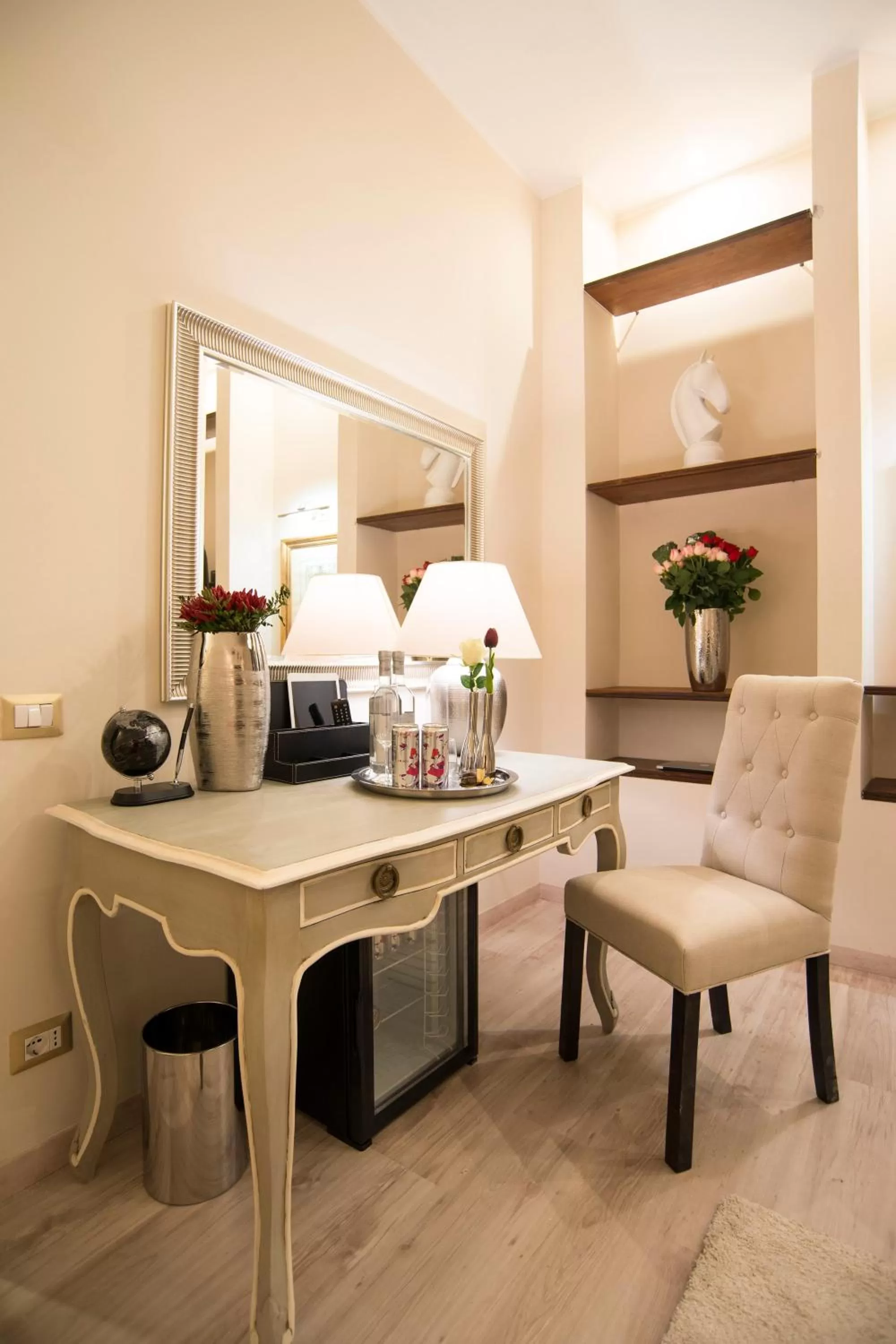 Day in Town House 62