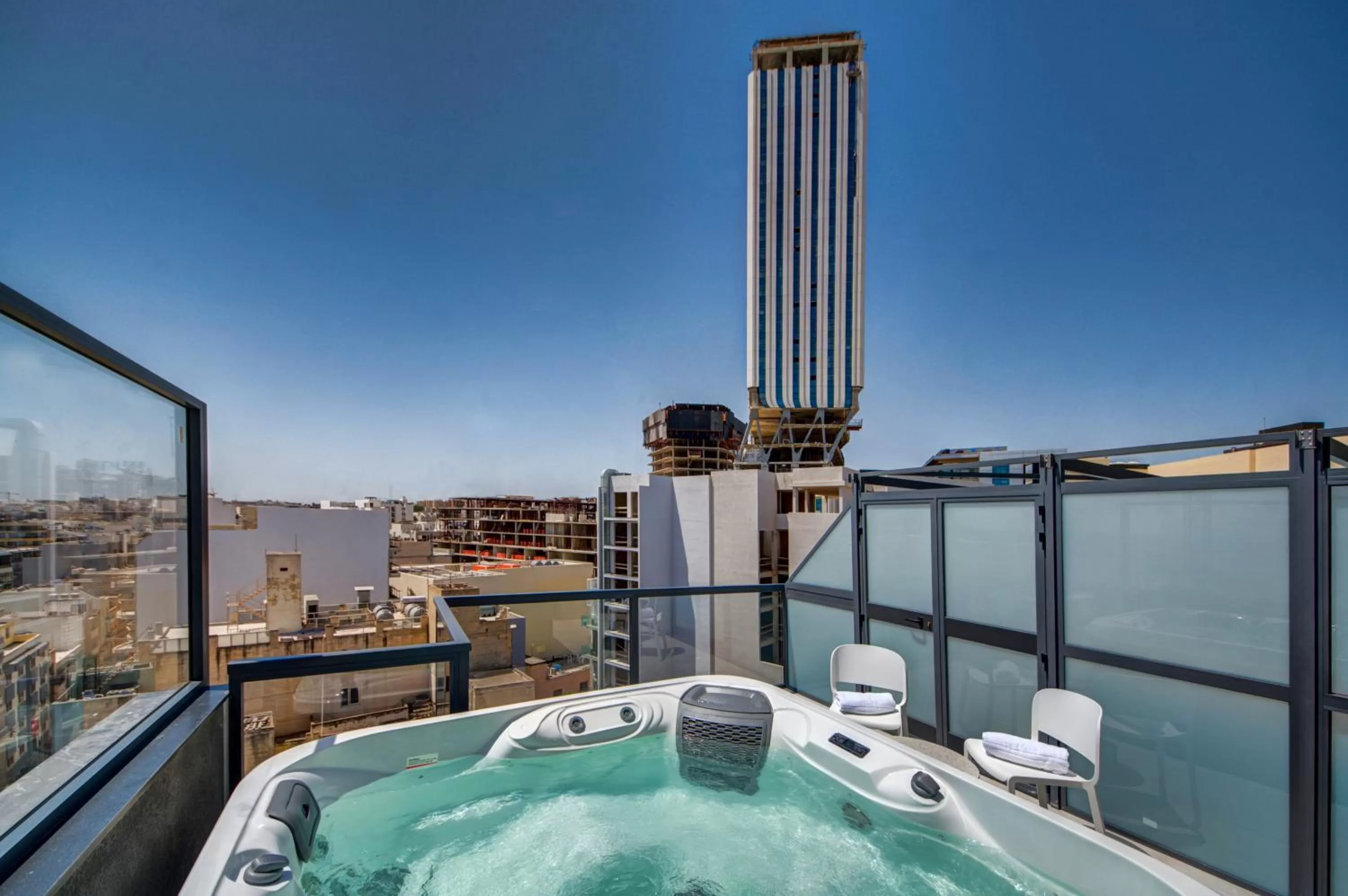 Hot Tub in IKYK Hotel- IK Collection