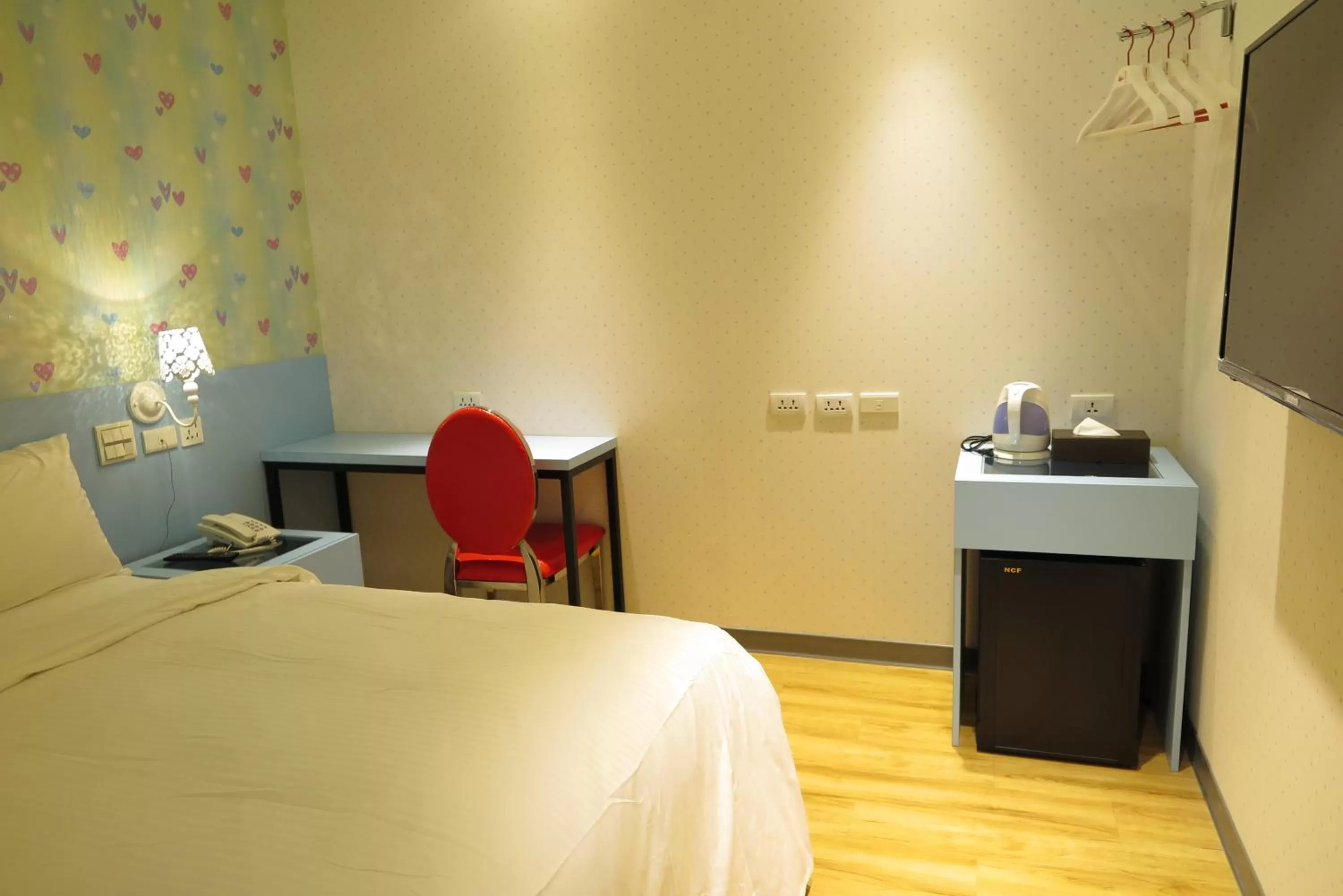 Run of House in 191 Hotel