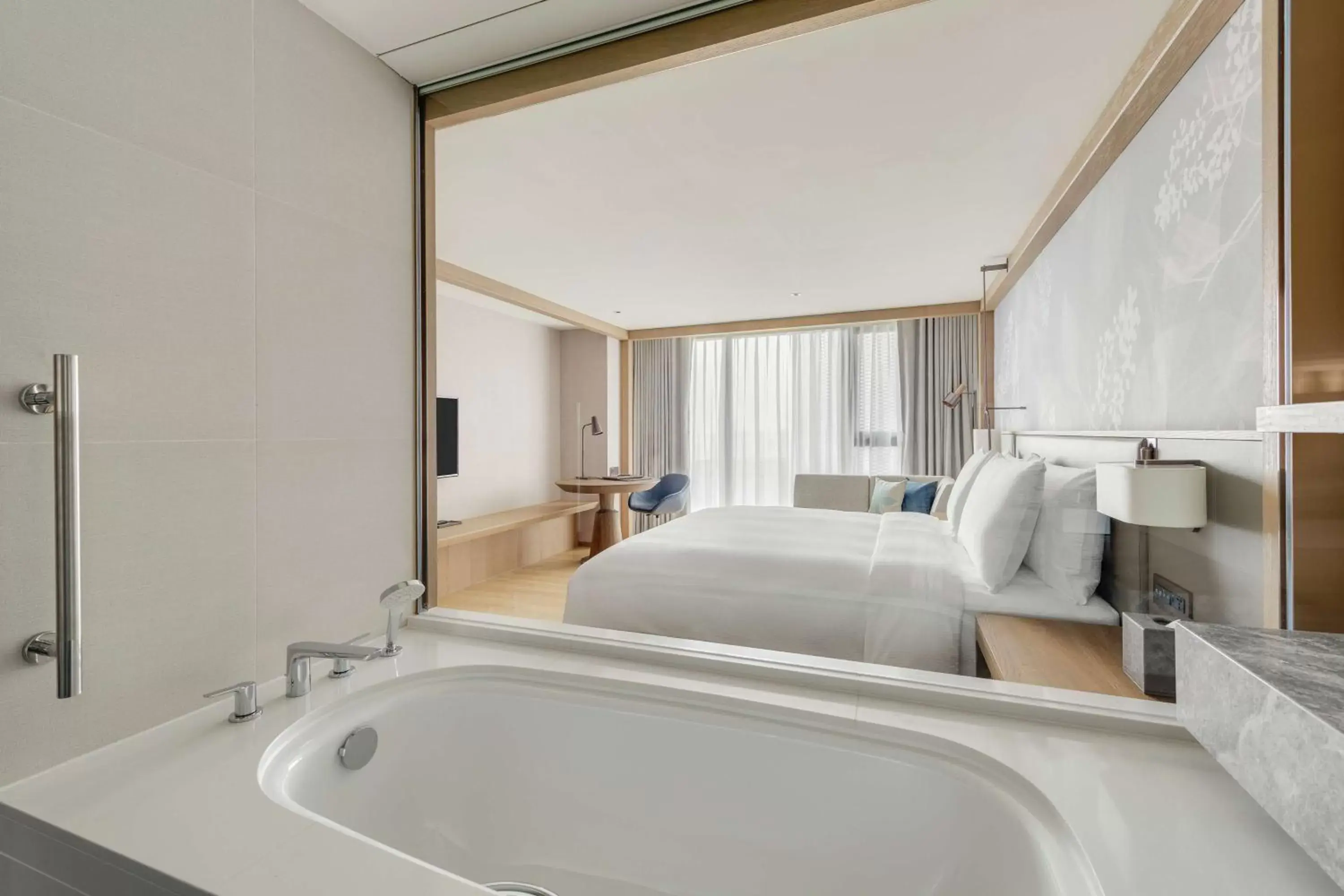 Bedroom, Bathroom in DoubleTree by Hilton Taipei Zhongshan