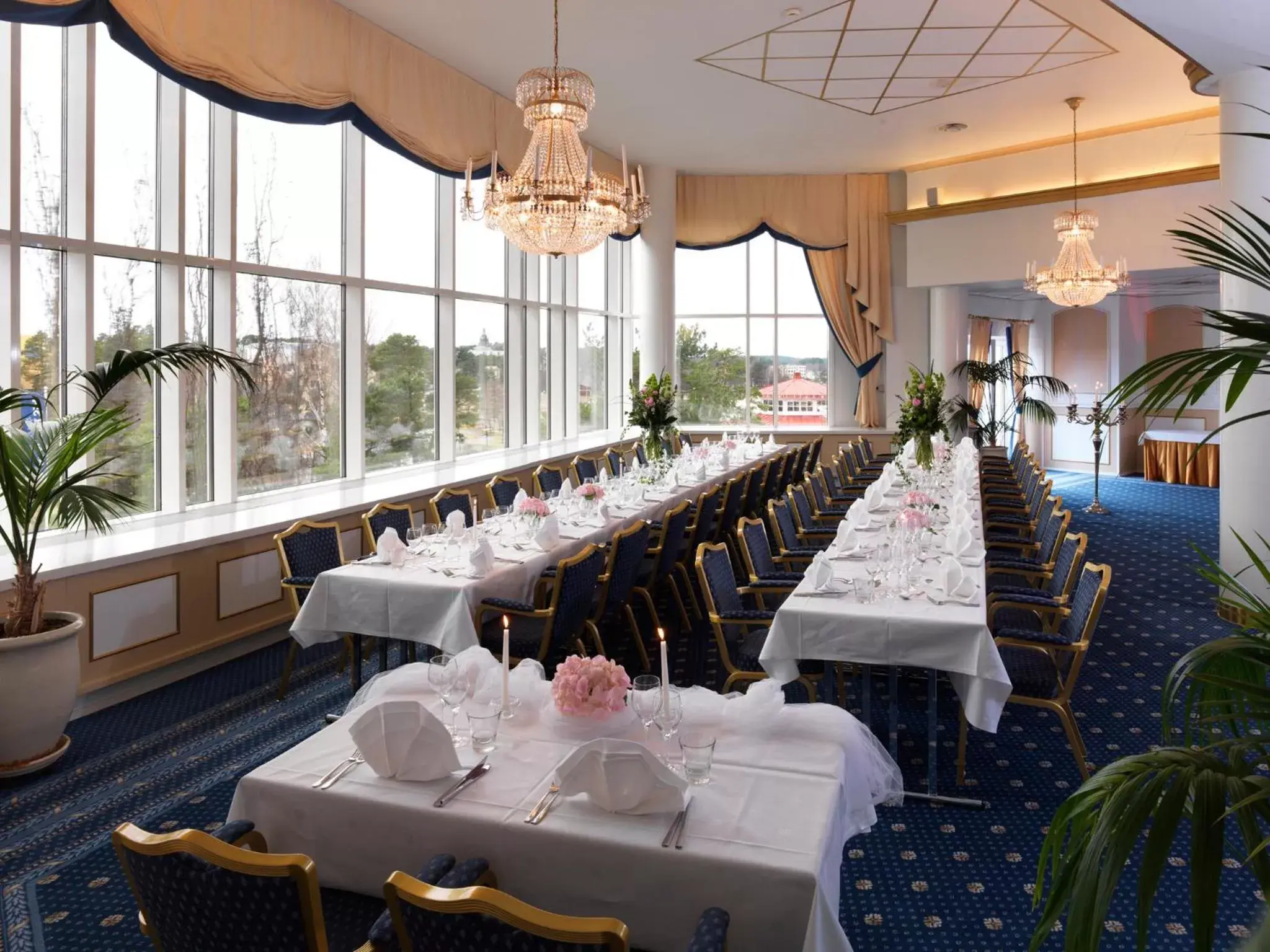 Restaurant/Places to Eat in Naantali Spa Hotel