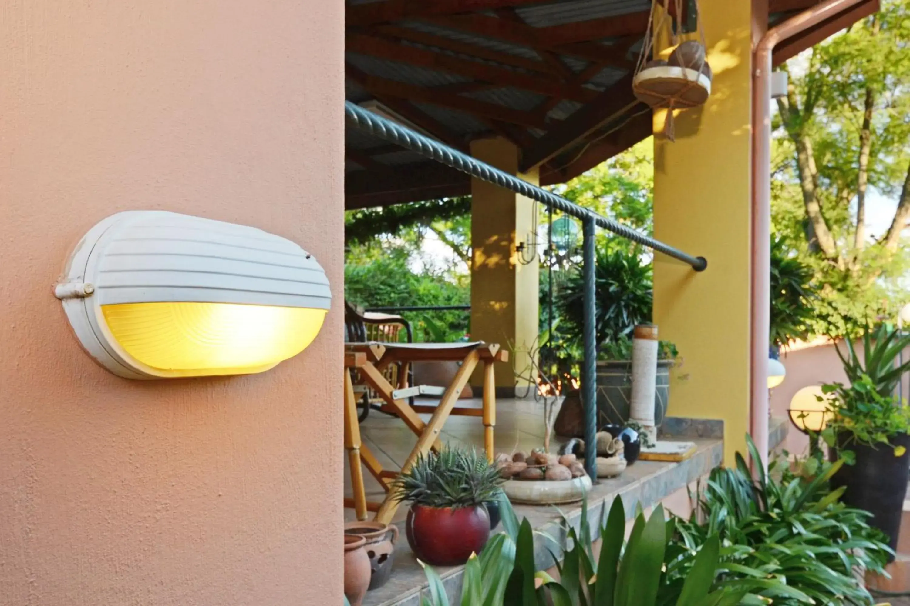 Property building in Cherry Tree Cottage B&B Linden Property building in Cherry Tree Cottage B&B Linden