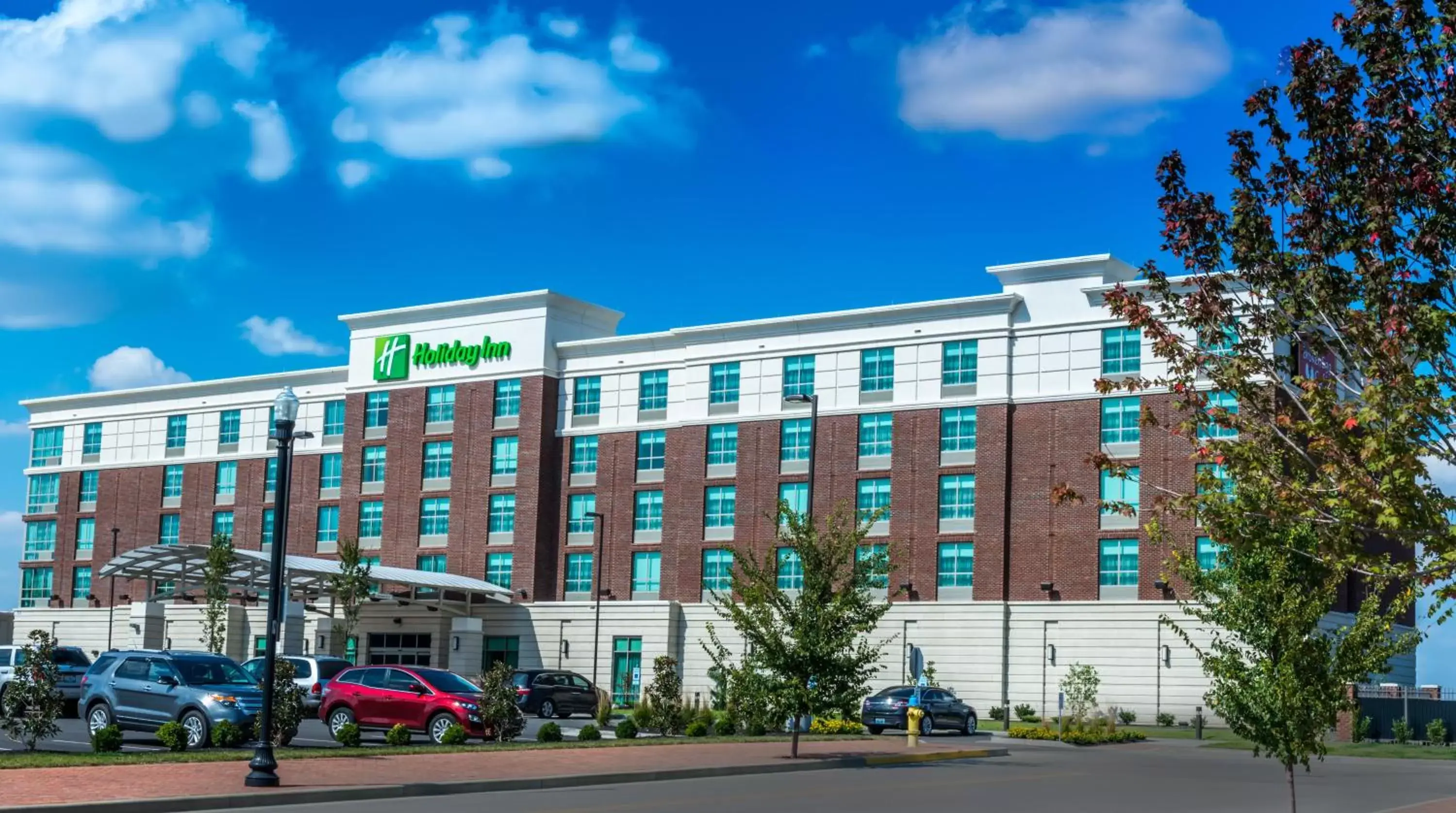 Property Building in Holiday Inn Owensboro Riverfront, an IHG Hotel