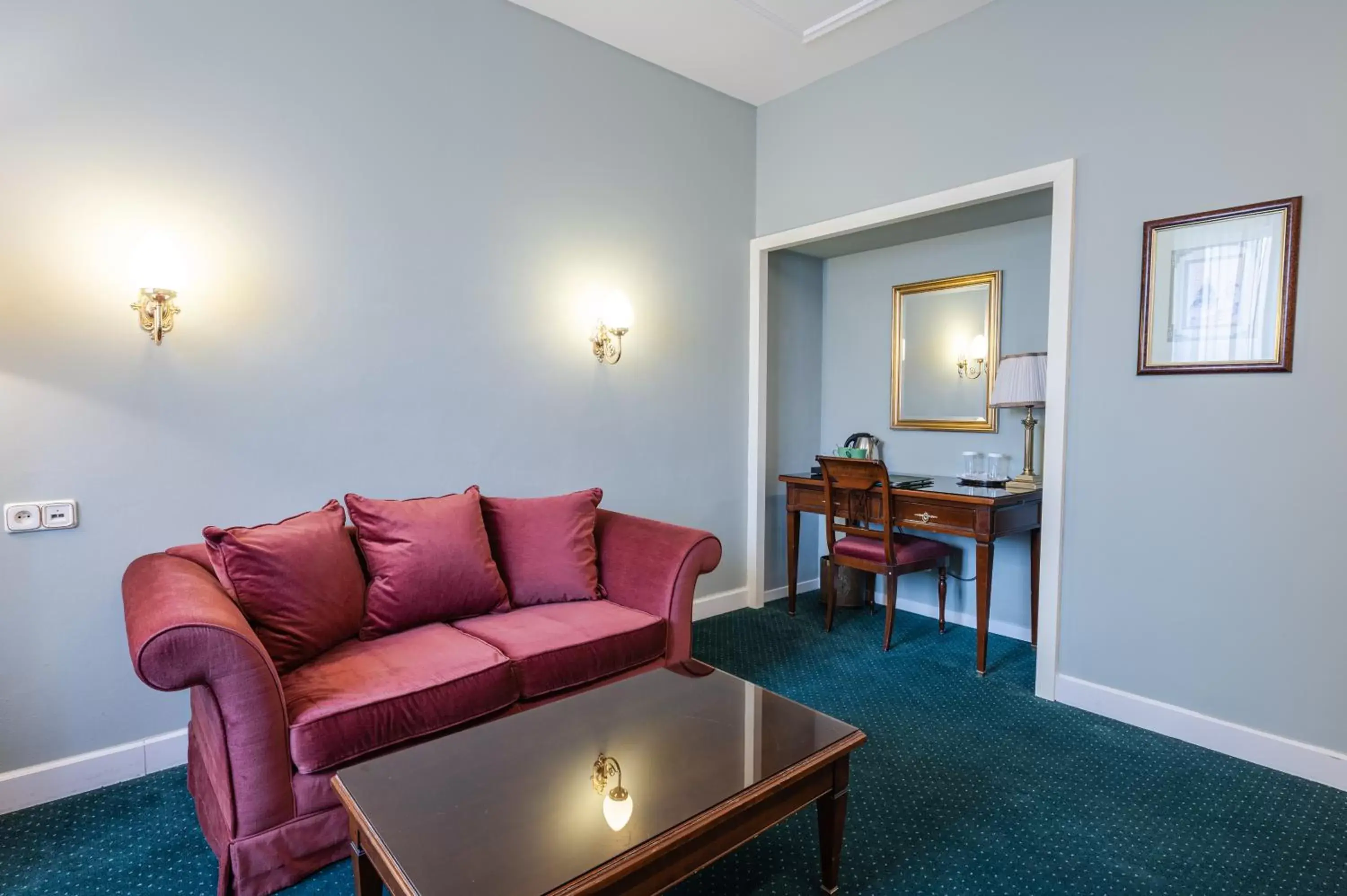 Seating Area in Hotel Liberty