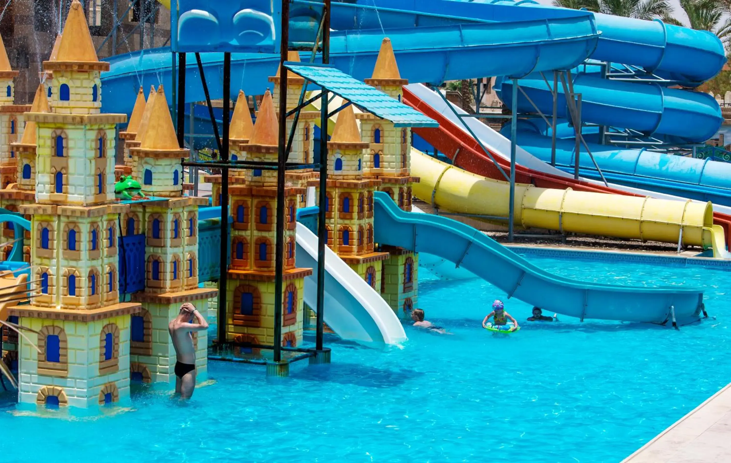 Aqua park, Water Park in Mirage Bay Resort & Aqua Park