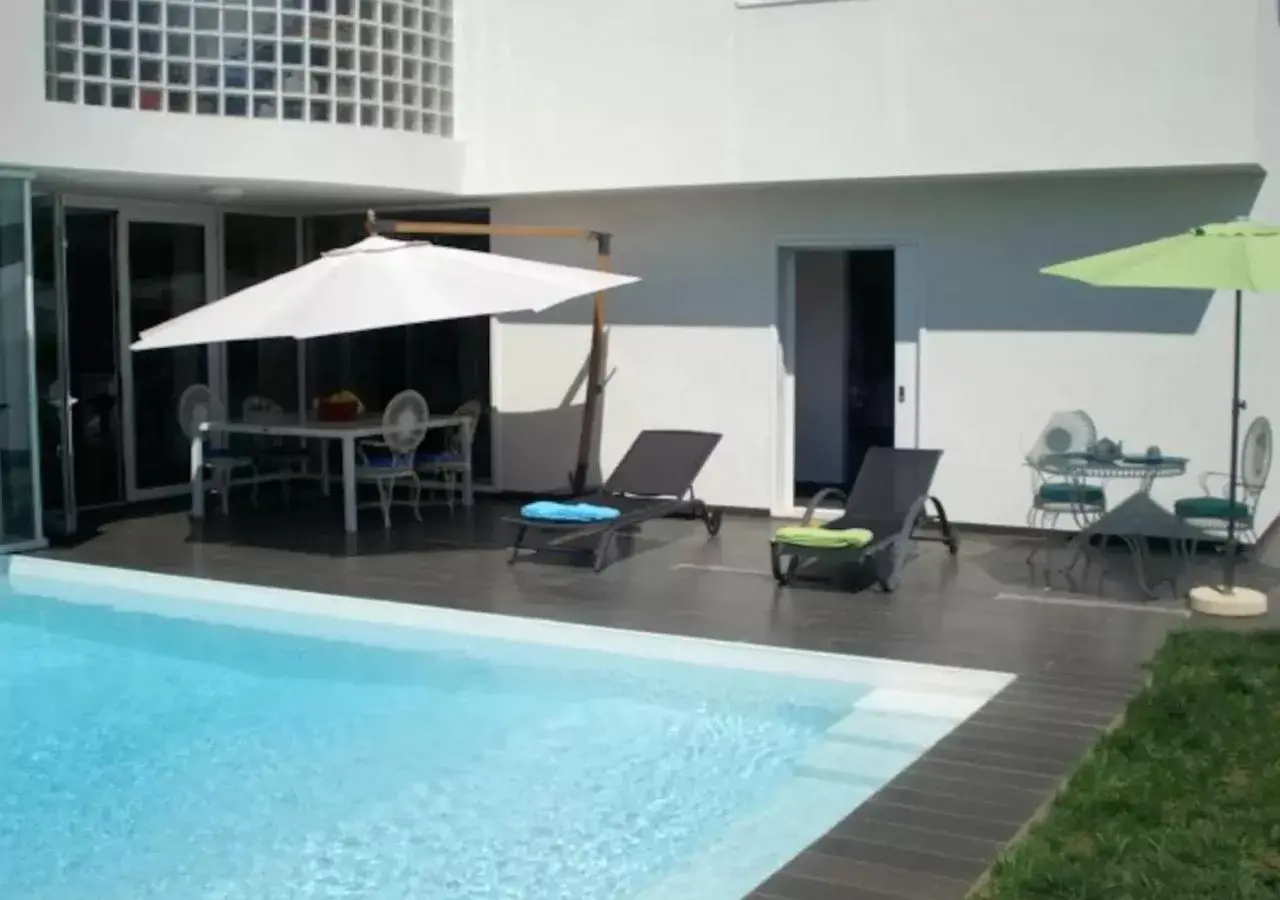 Patio, Swimming Pool in Tavira independent suite with Pool at Casa Reflexos