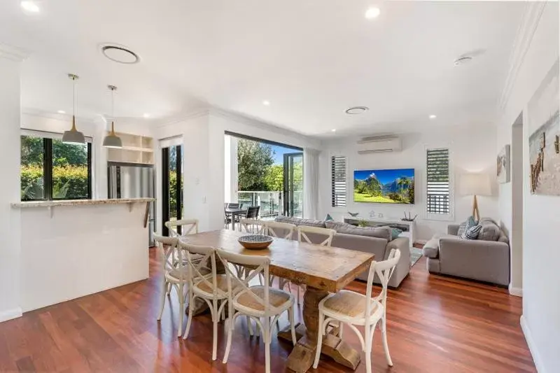 Dining Area in Sand Dunes Resort Accommodation