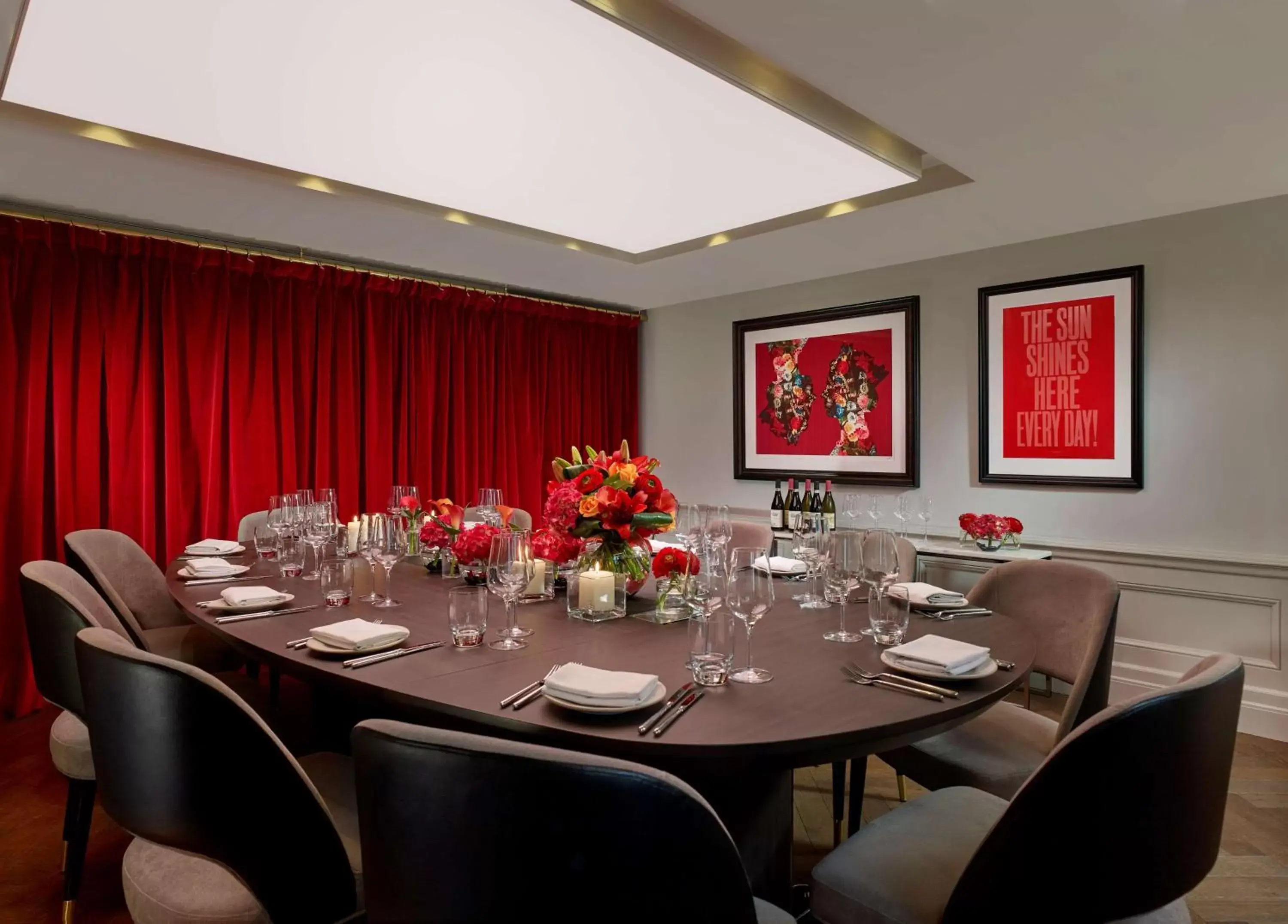 Meeting/conference room in Holmes Hotel London