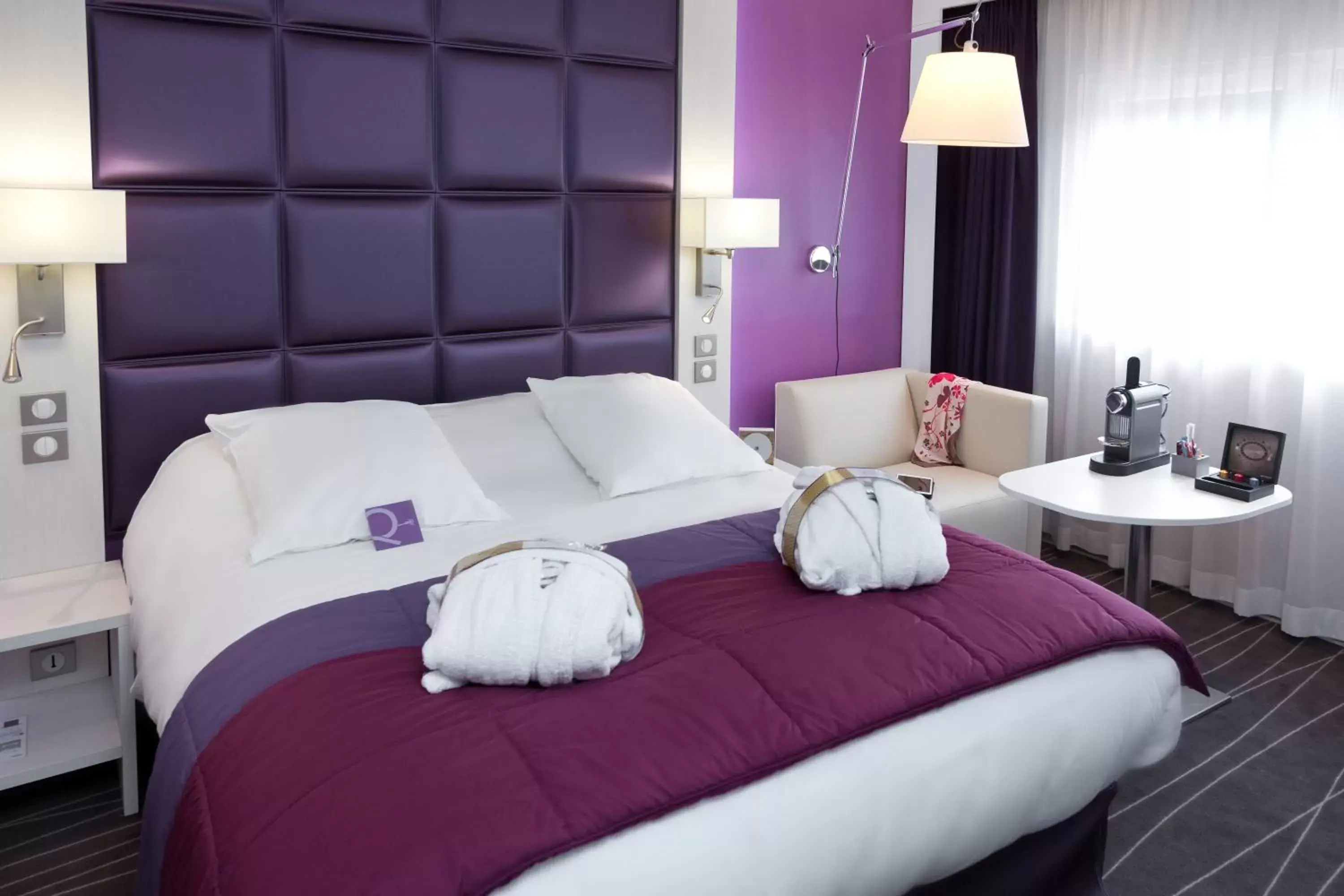 Bedroom, Bed in Mercure Strasbourg Aéroport
