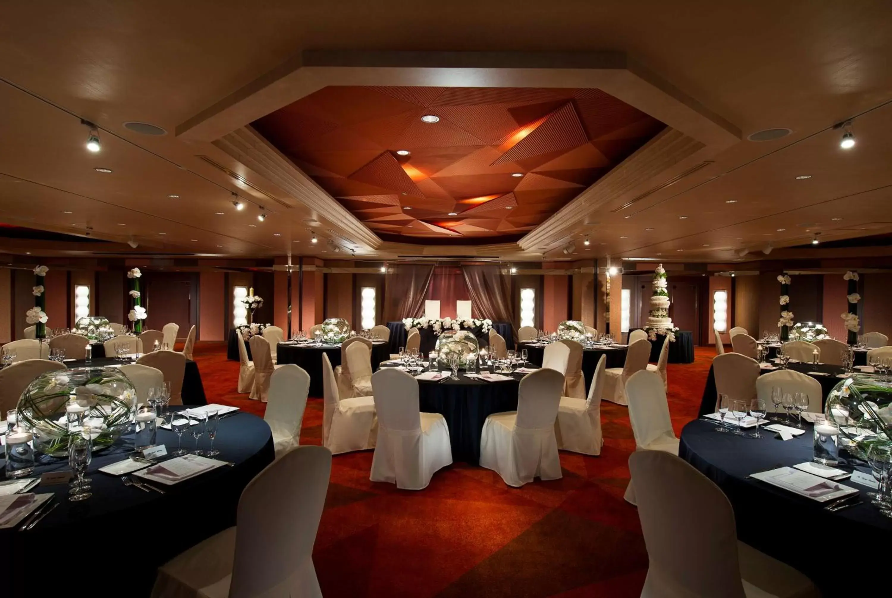 Meeting/conference room, Banquet Facilities in Hilton Tokyo Hotel