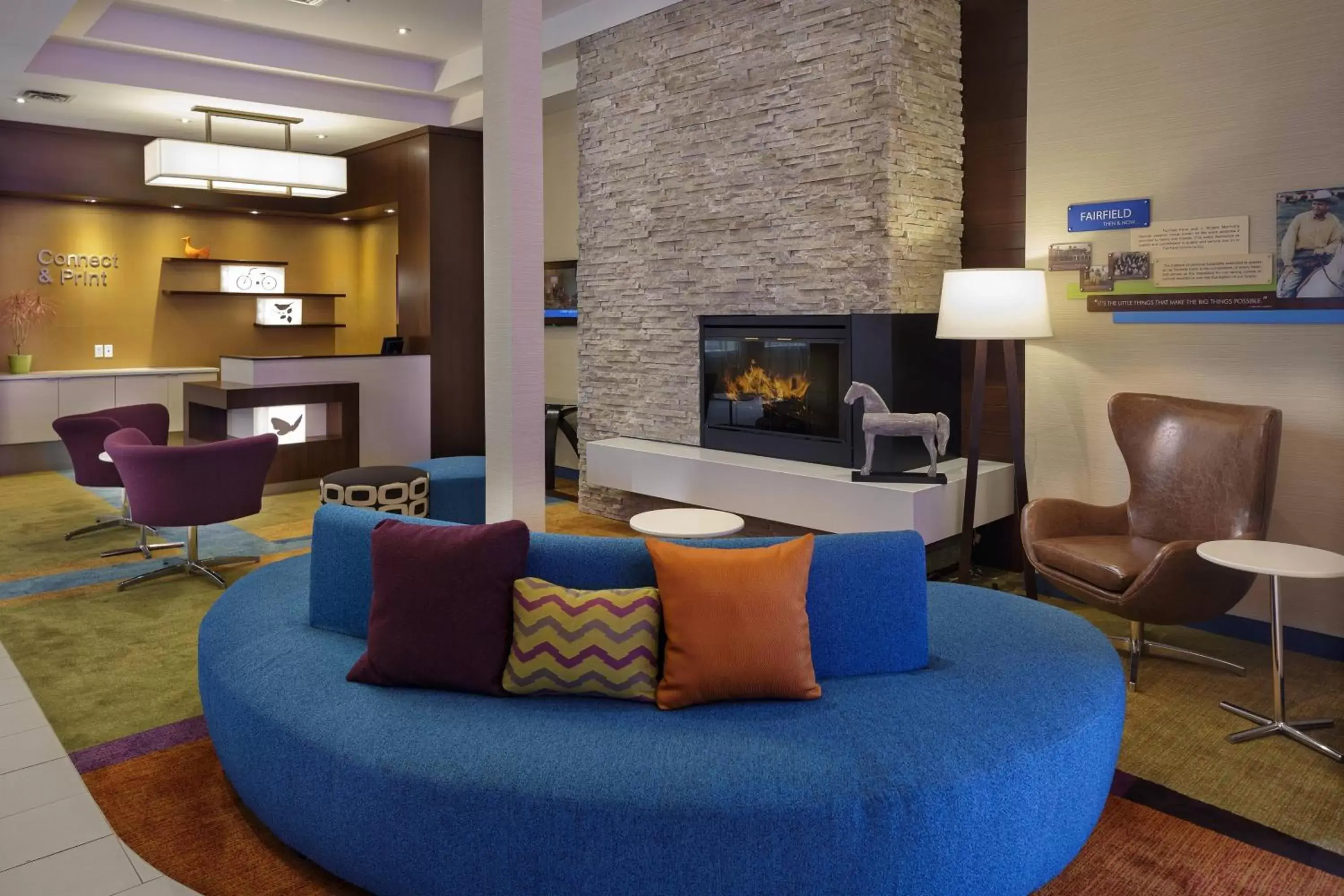 Lobby or reception, Seating Area in Fairfield Inn & Suites by Marriott Belleville