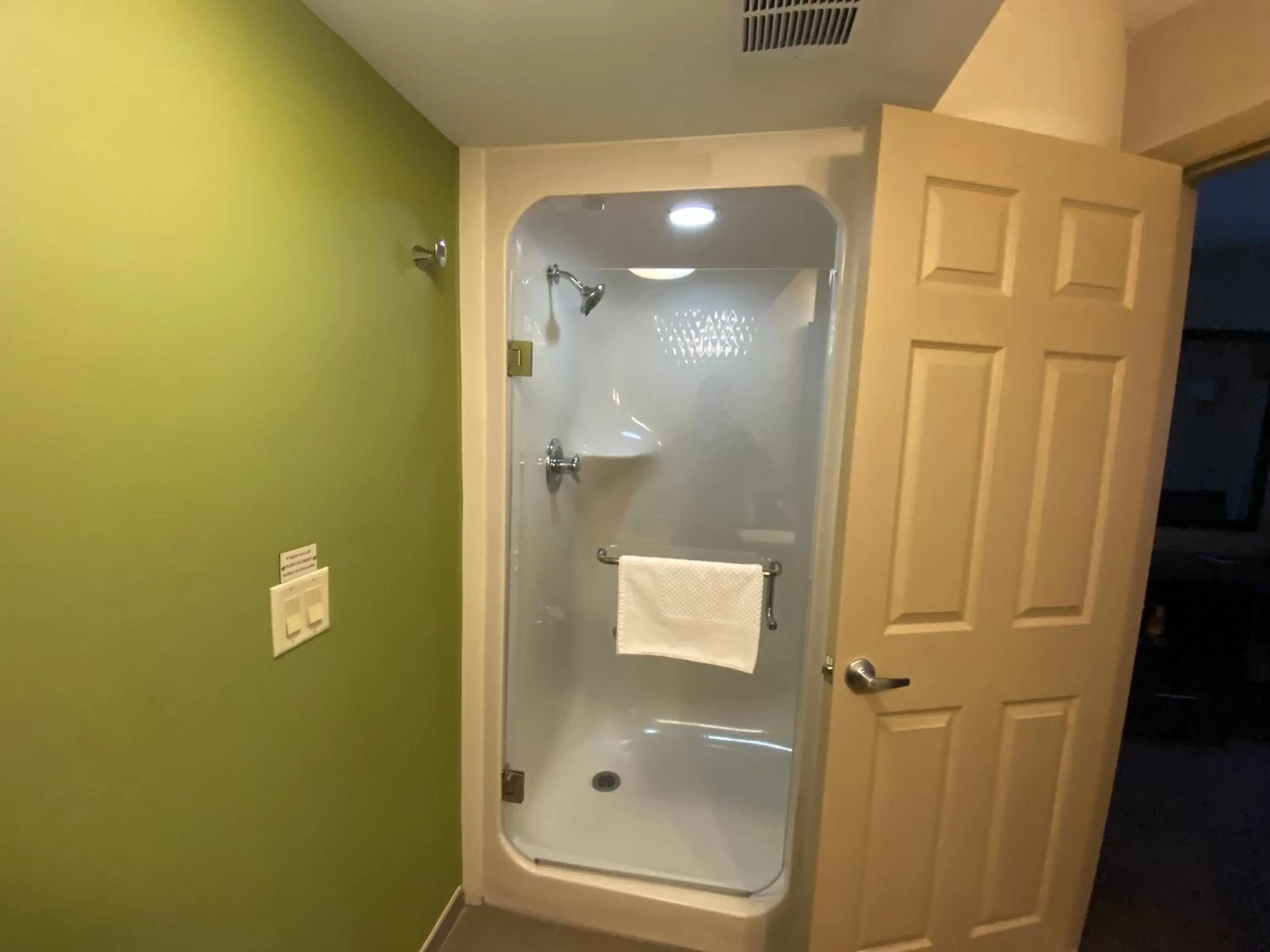 Bathroom in Sleep Inn & Suites Niantic North