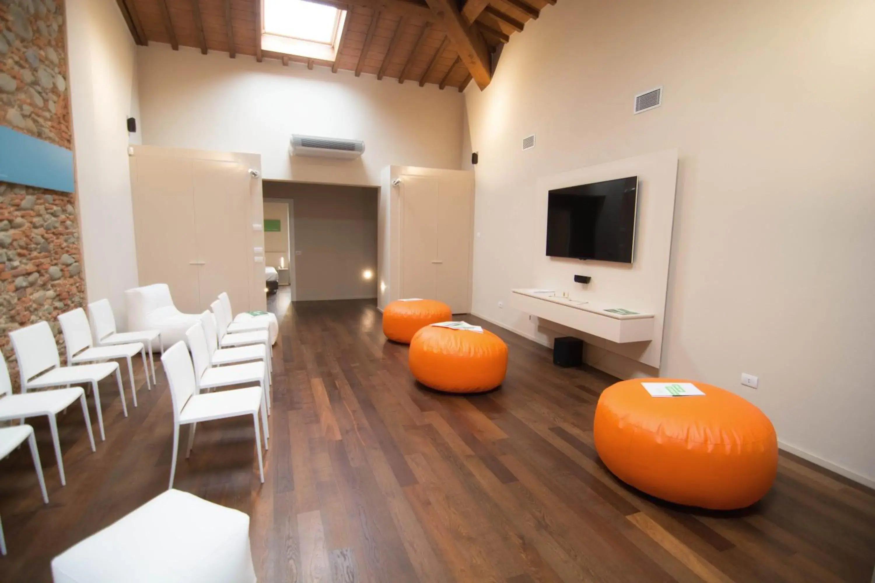 Communal lounge/ TV room in Pistoia Nursery Campus