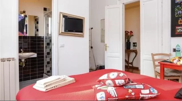 TV and multimedia, Bed in B&B Villa Musa