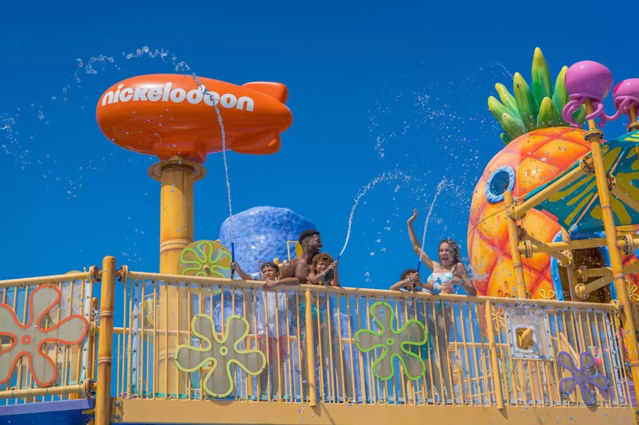 Swimming pool in Nickelodeon Hotels & Resorts Riviera Maya All Inclusive