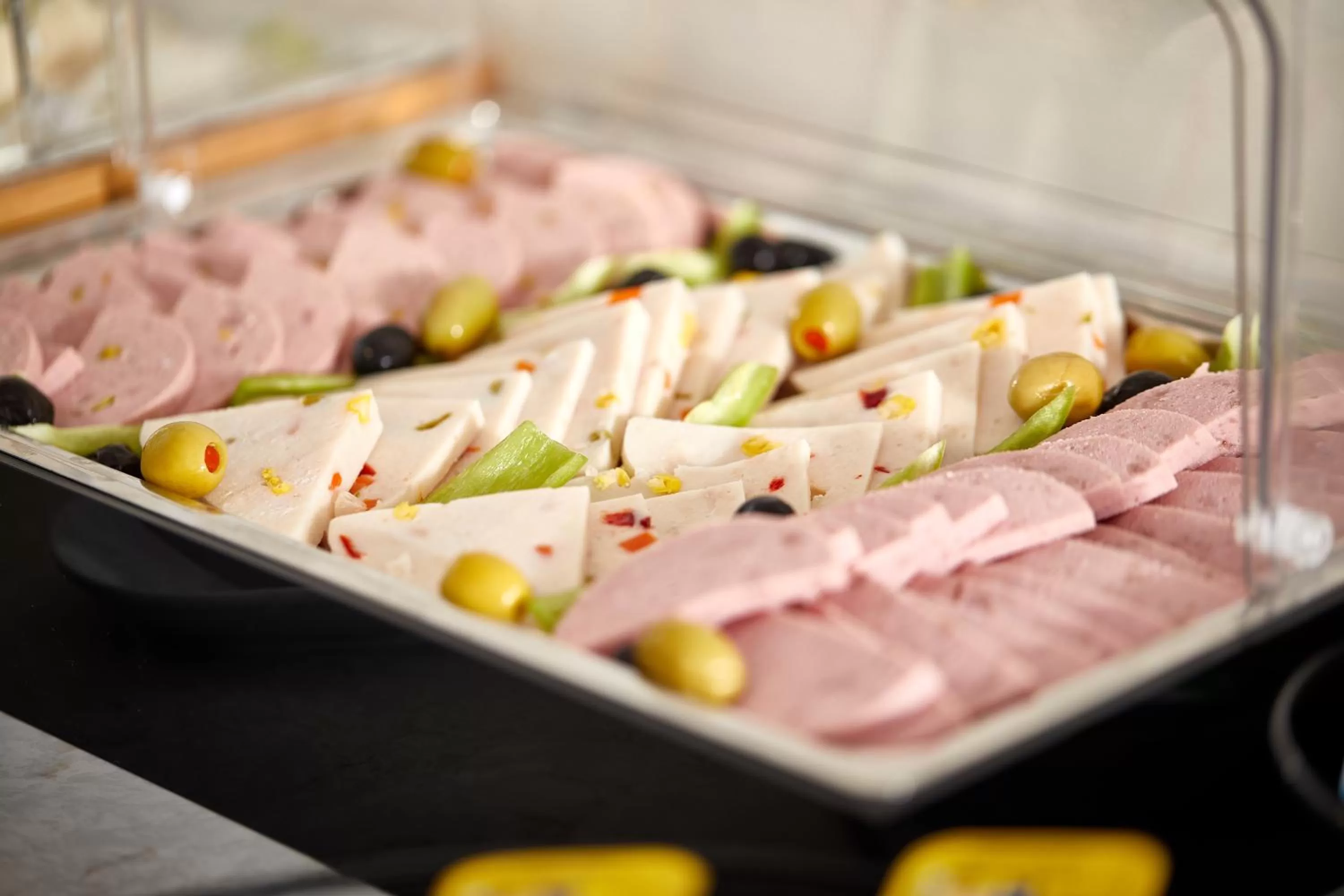 Continental breakfast in Albinas Hotel Old City