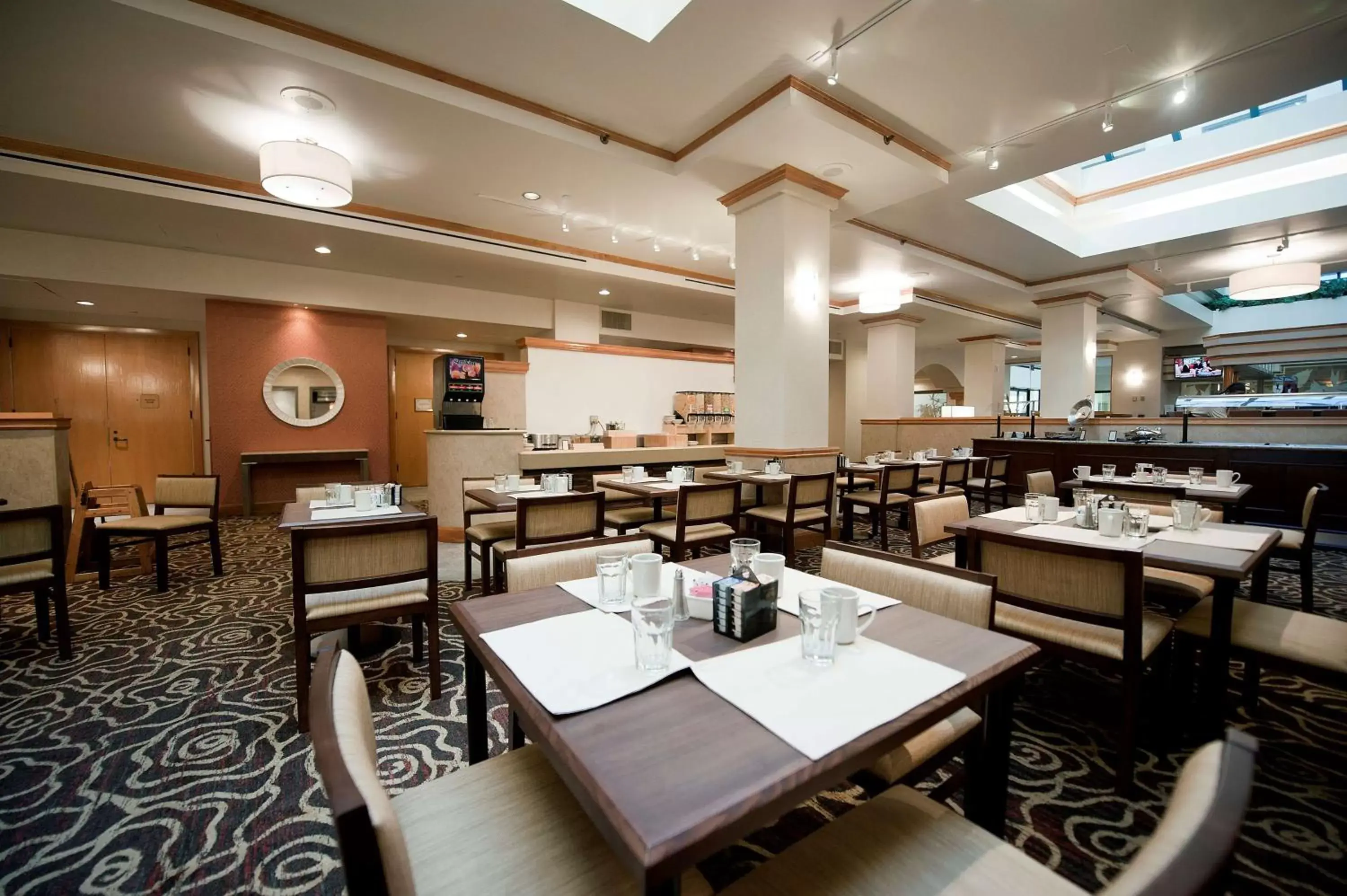 Restaurant/Places to Eat in Hilton Boca Raton Suites