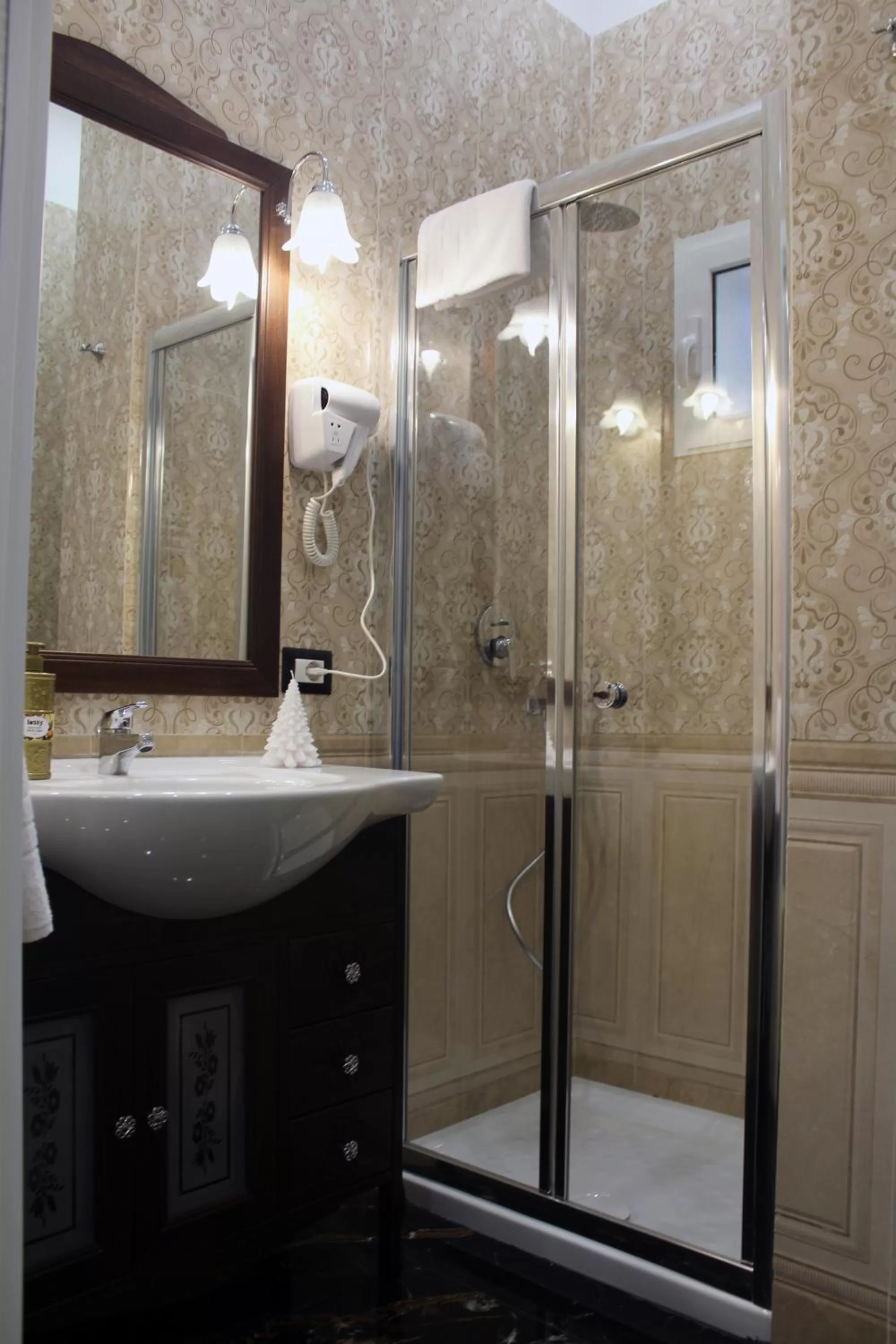 Bathroom in My Luxury