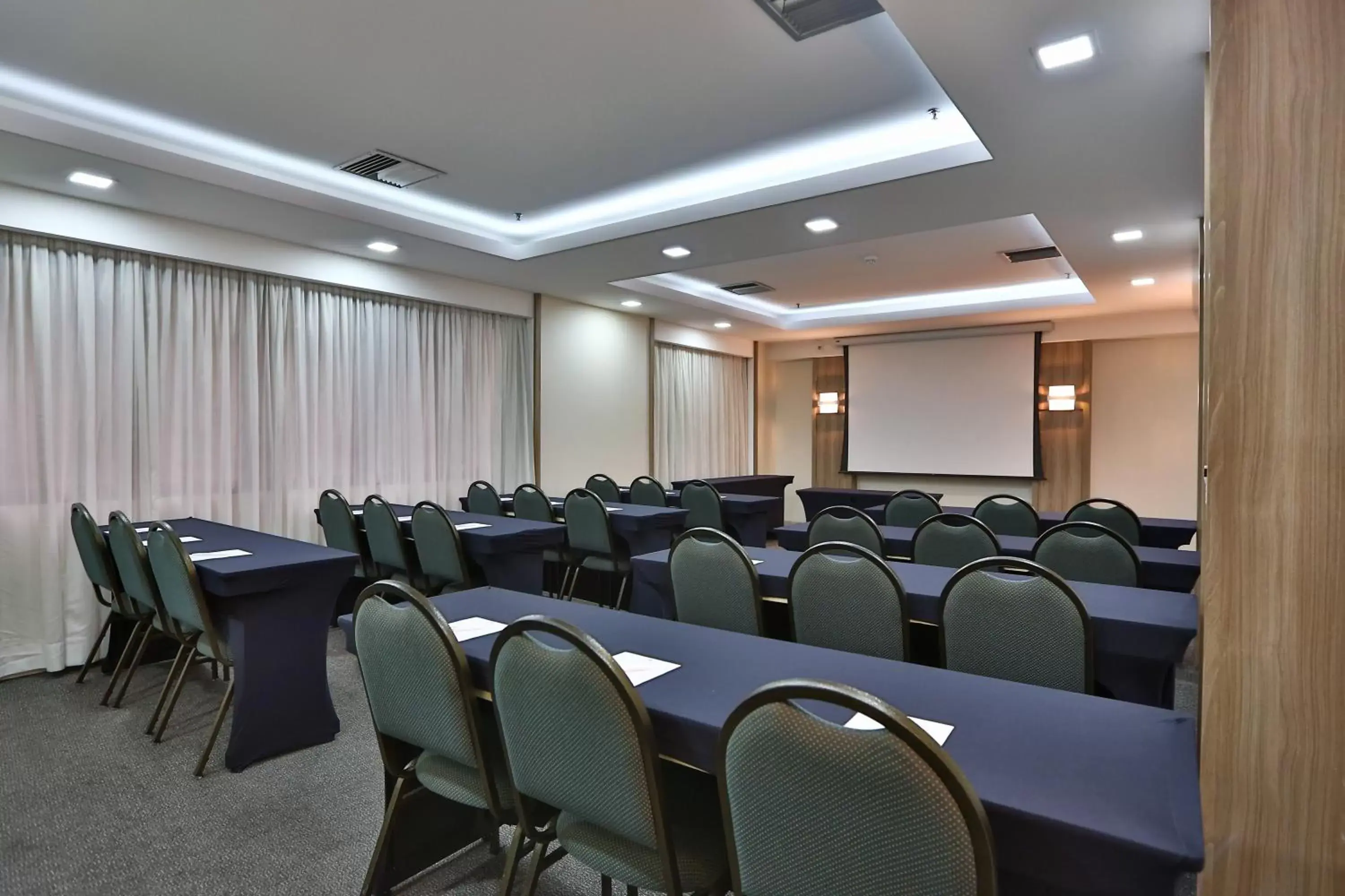 Meeting/conference room in Transamerica Executive Jardins