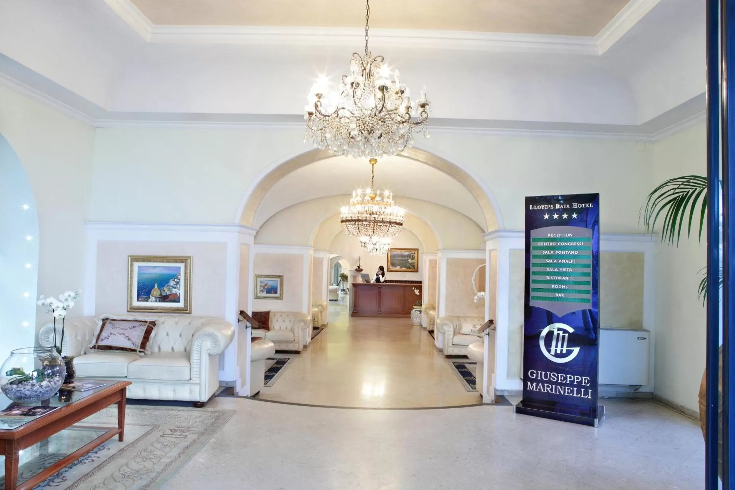 Lobby or reception in Lloyd's Baia Hotel