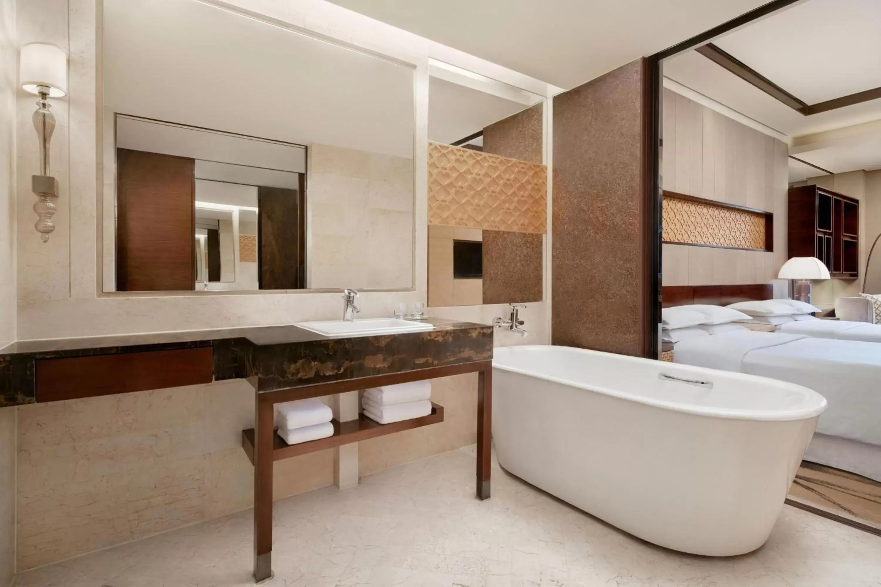 Bathroom in Sheraton Xi'an North City Hotel