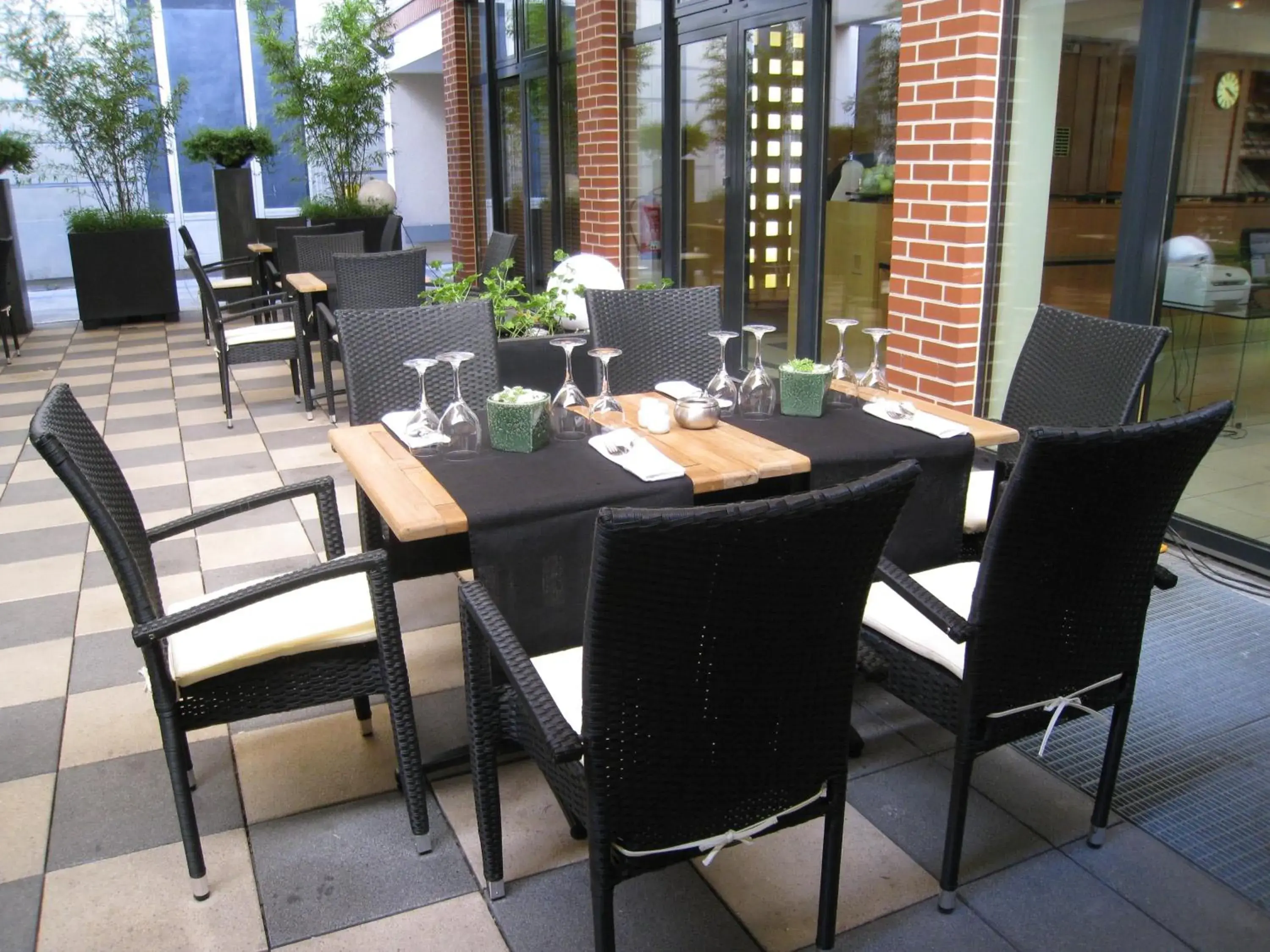 Balcony/Terrace, Restaurant/Places to Eat in Relexa Hotel Stuttgarter Hof