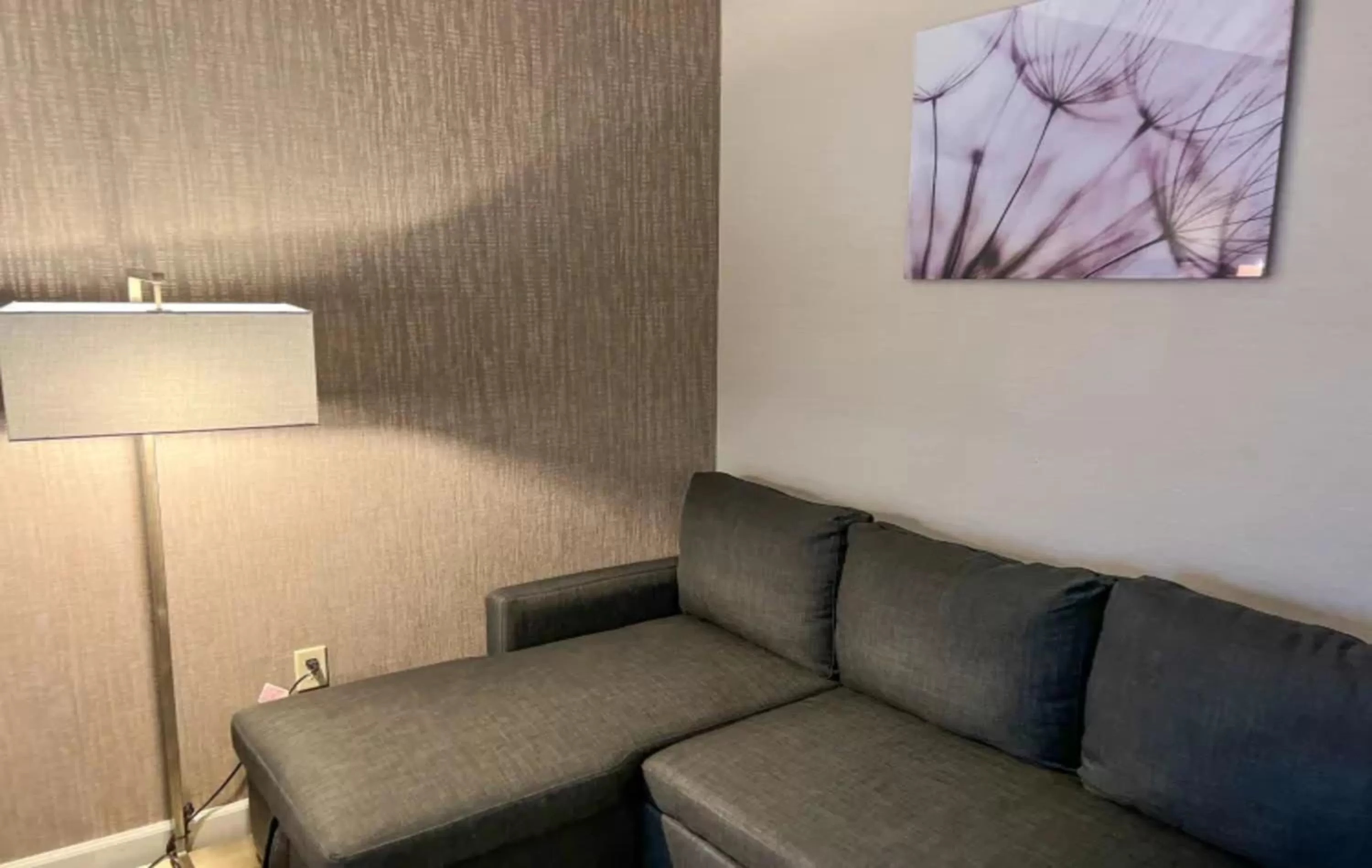 Living room in Empeiria High Sierra Hotel