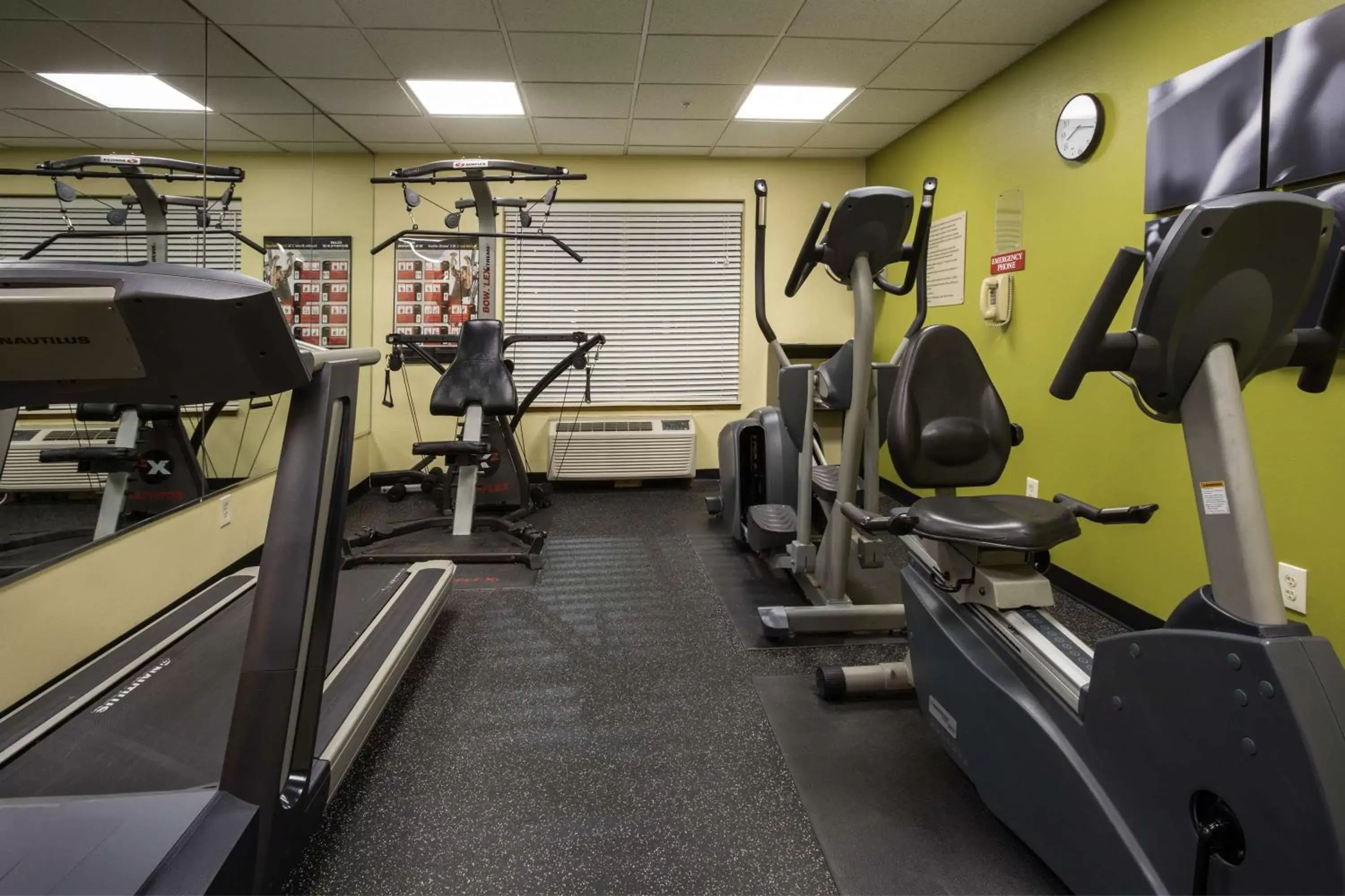 Activities, Fitness Center/Facilities in Country Inn & Suites by Radisson, Jacksonville, FL