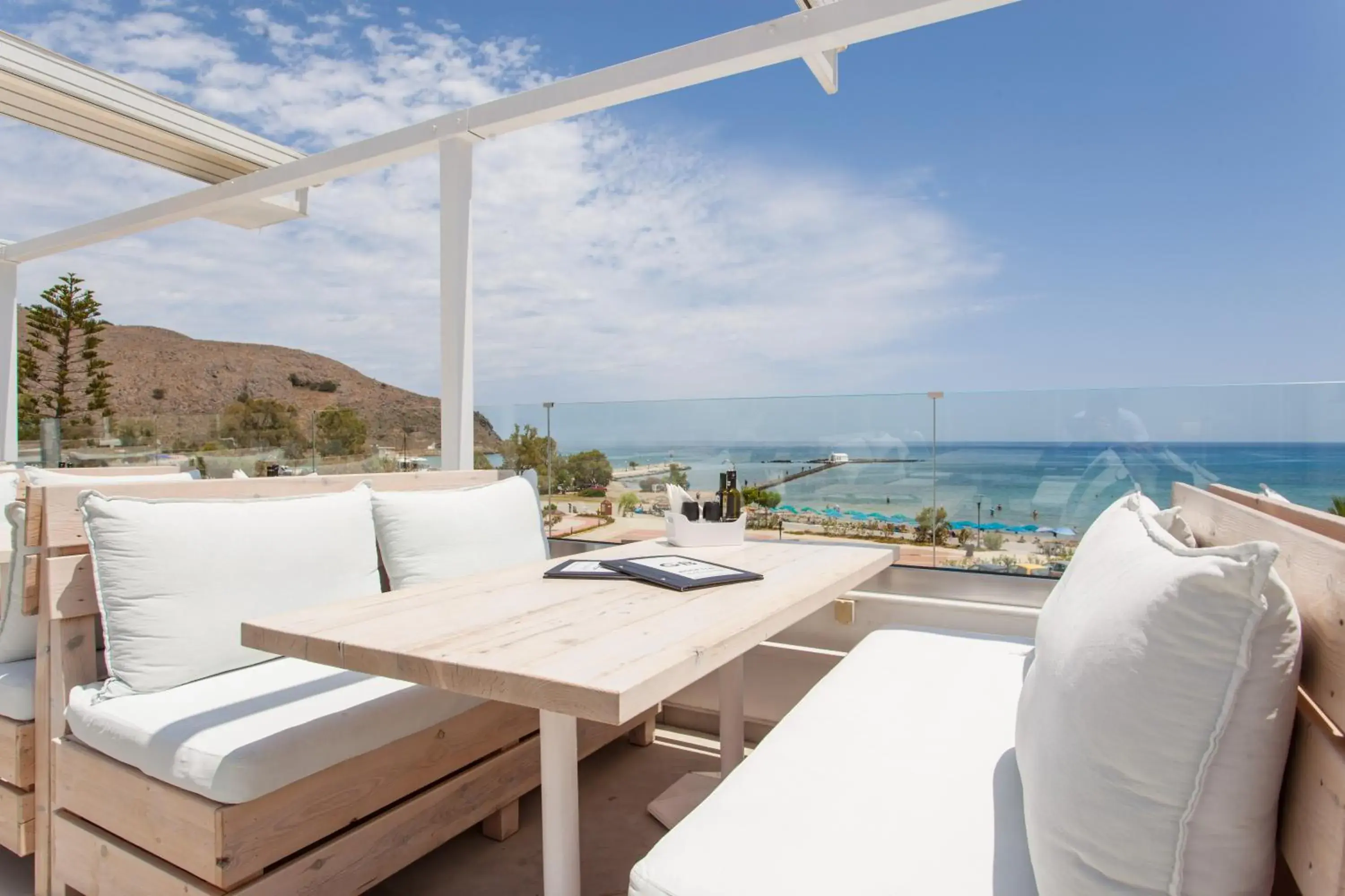 Restaurant/places to eat in Georgioupolis Beach Hotel Restaurant/places to eat in Georgioupolis Beach Hotel