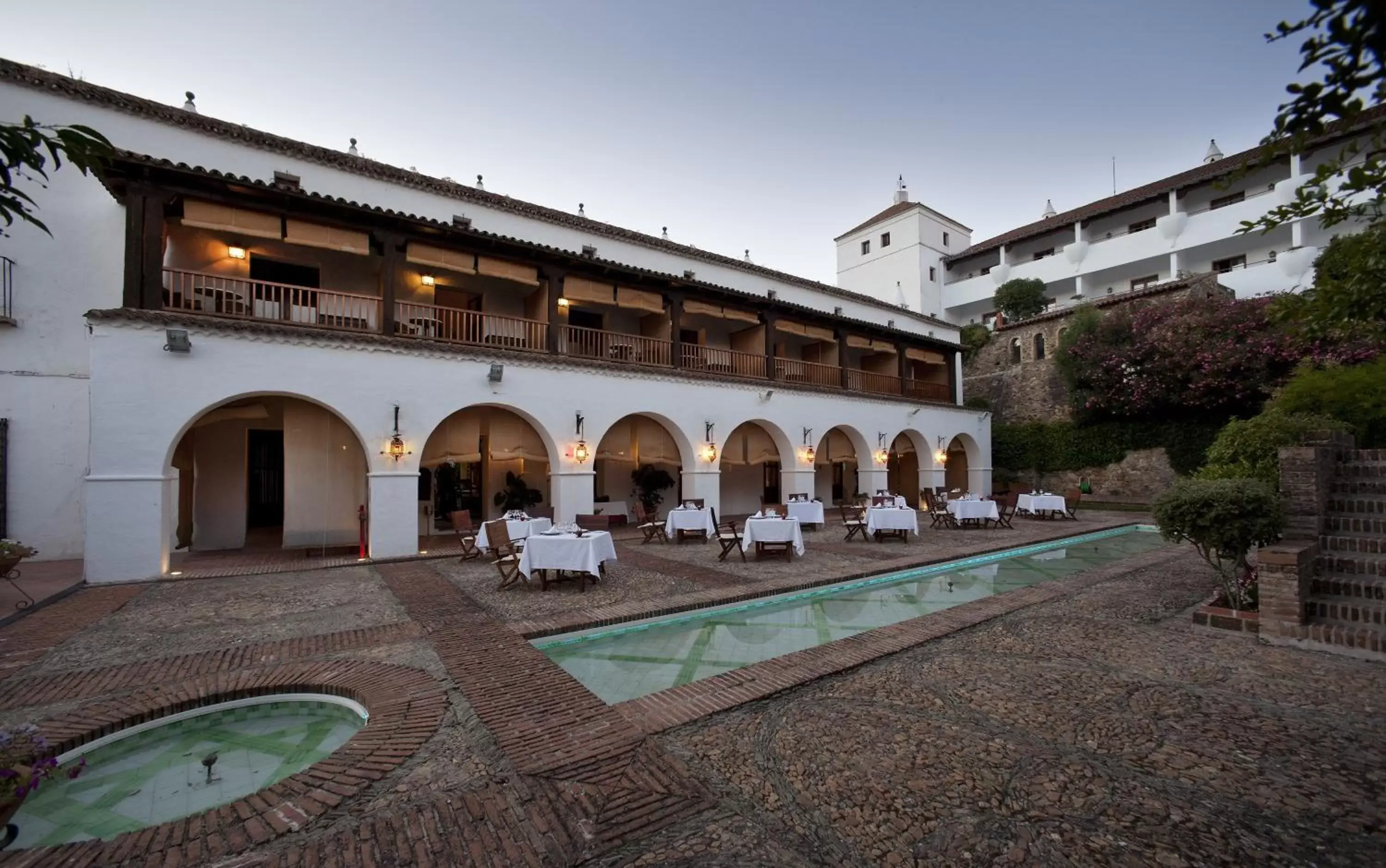 Restaurant/places to eat, Property Building in Parador de Guadalupe