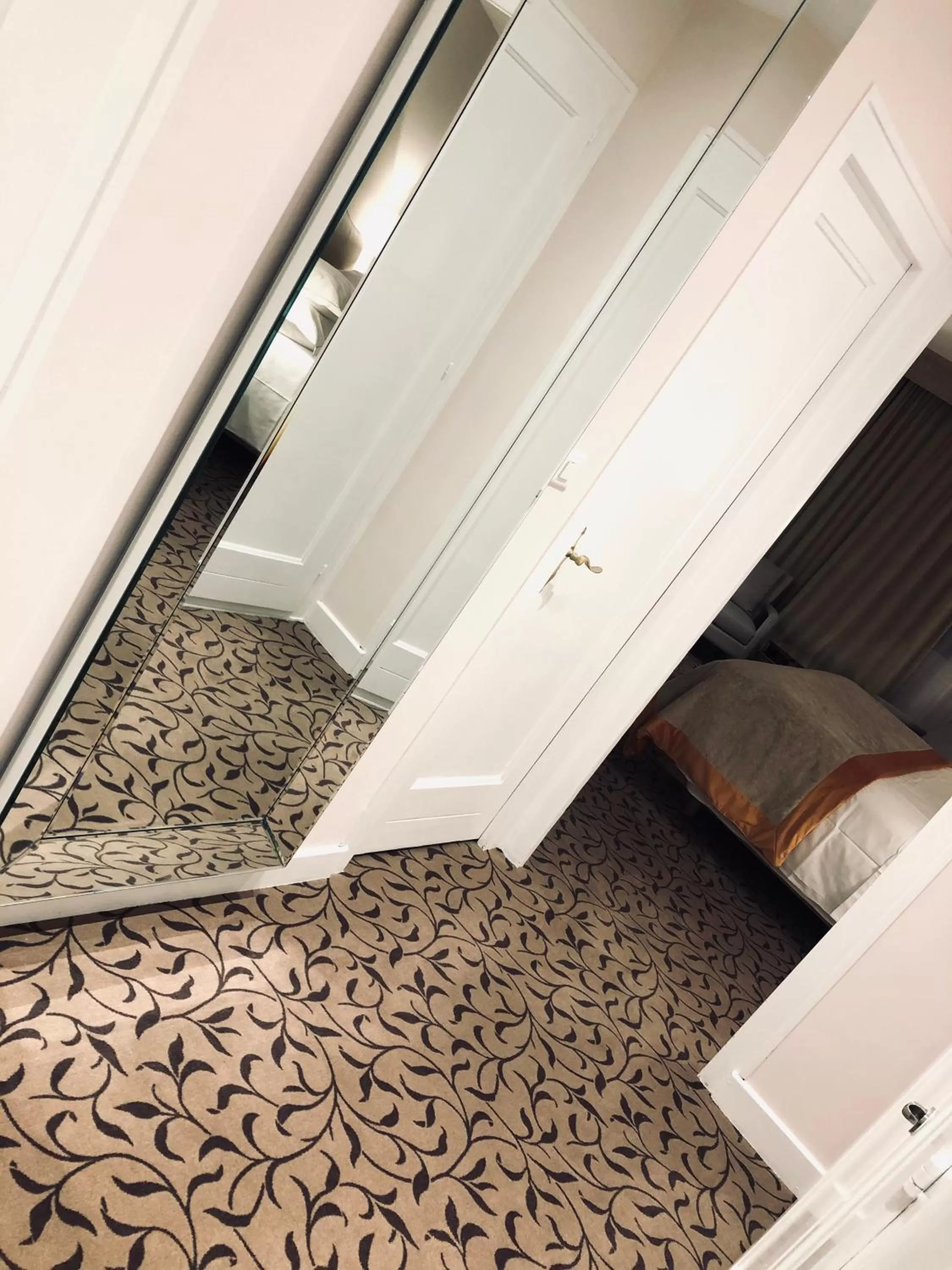 Bedroom, Bed in Hotel Adriatica