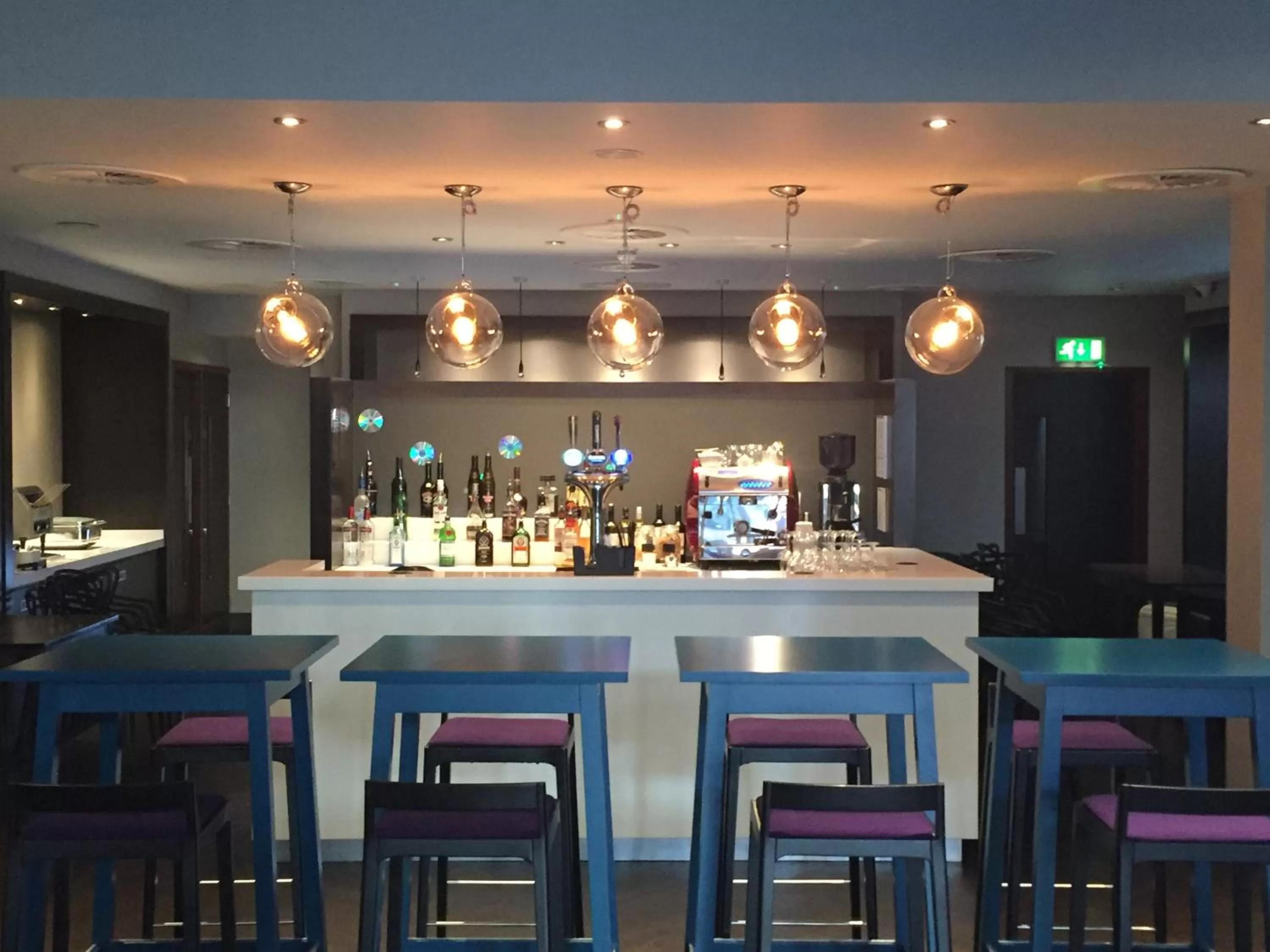 Dining area in Ibis Styles Liverpool Centre Dale Street - Cavern Quarter