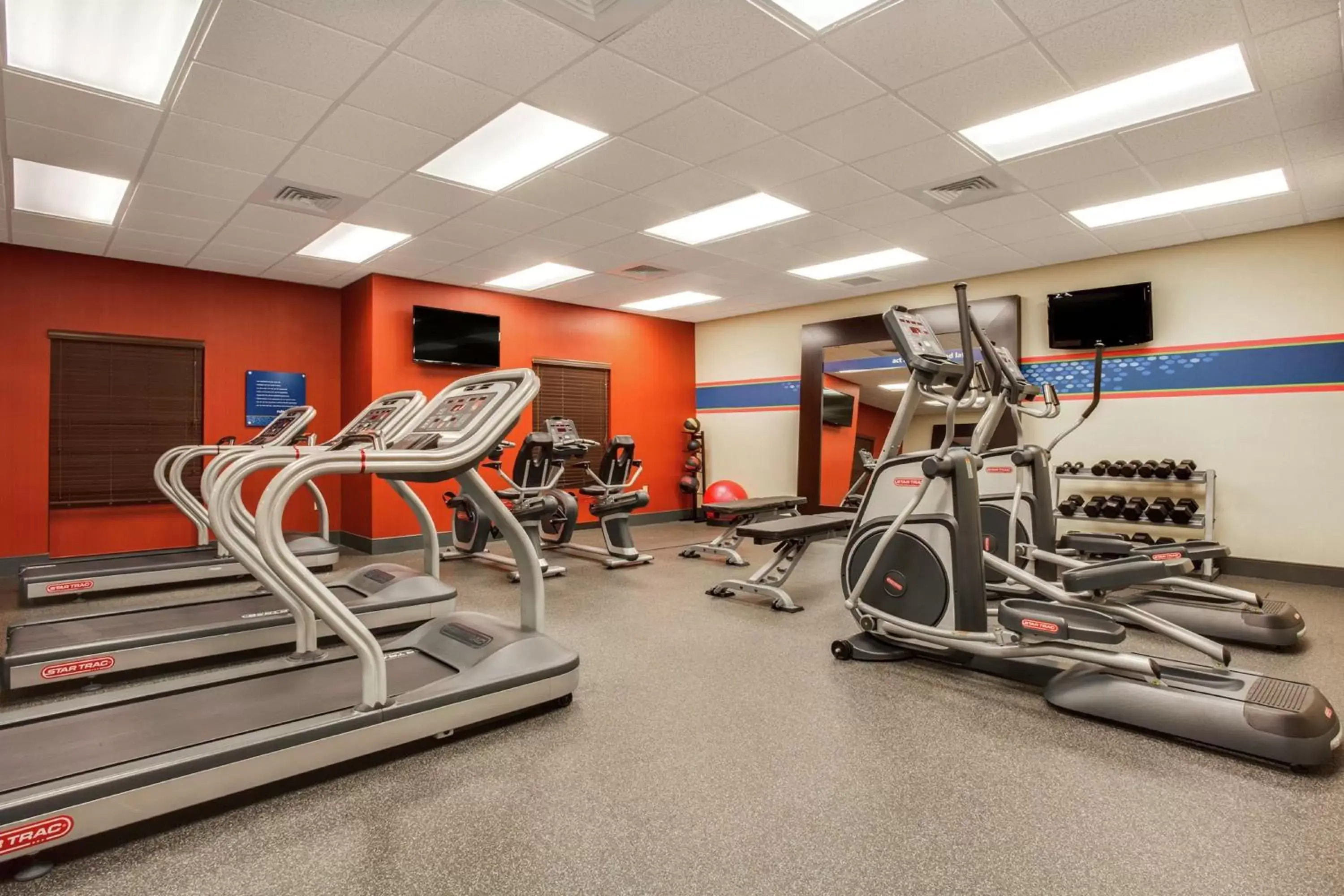 Fitness centre/facilities, Fitness Center/Facilities in Hampton Inn Ozark
