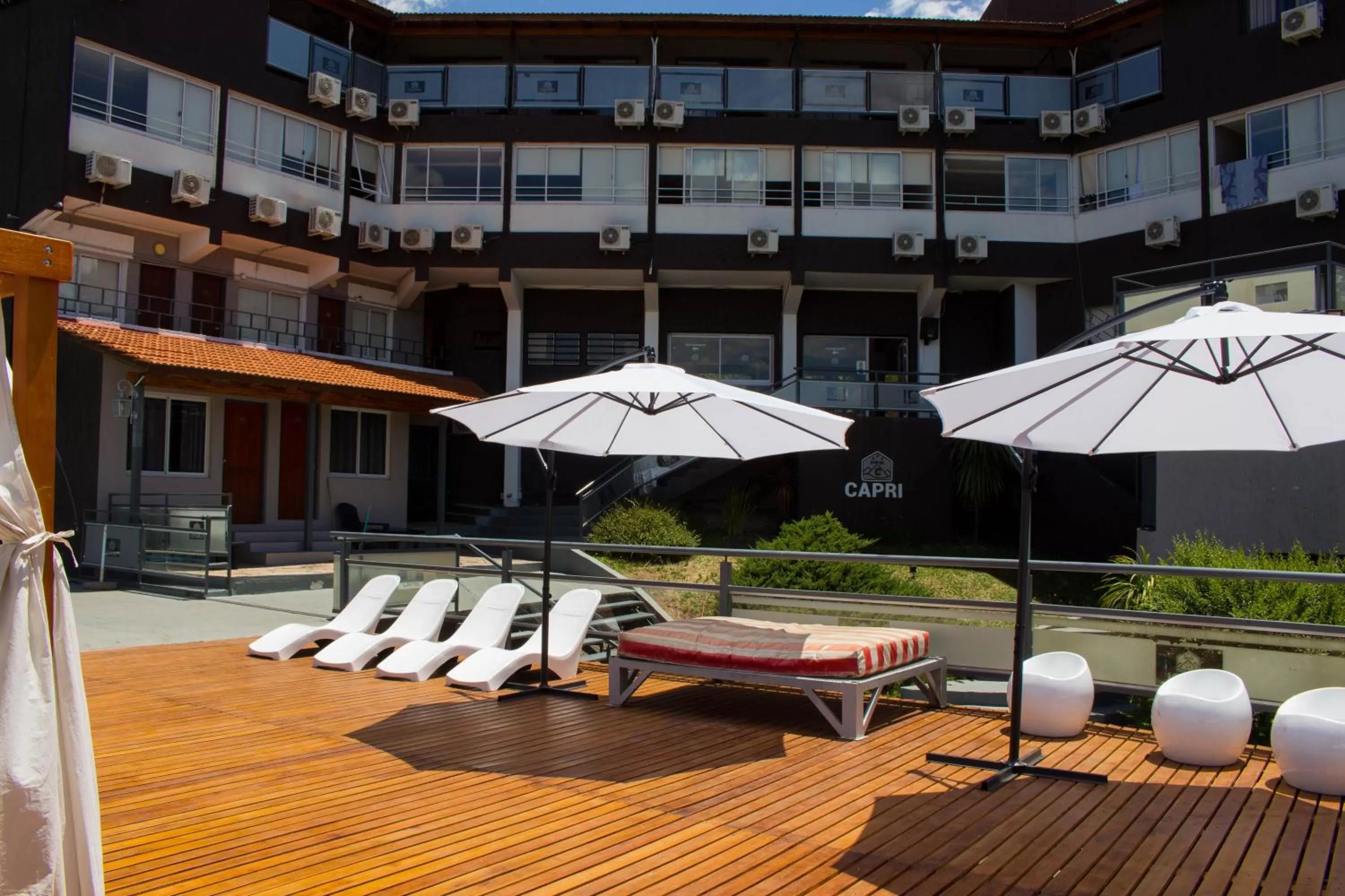 Property building, Swimming Pool in Capri Hotel y Cabañas by CPH