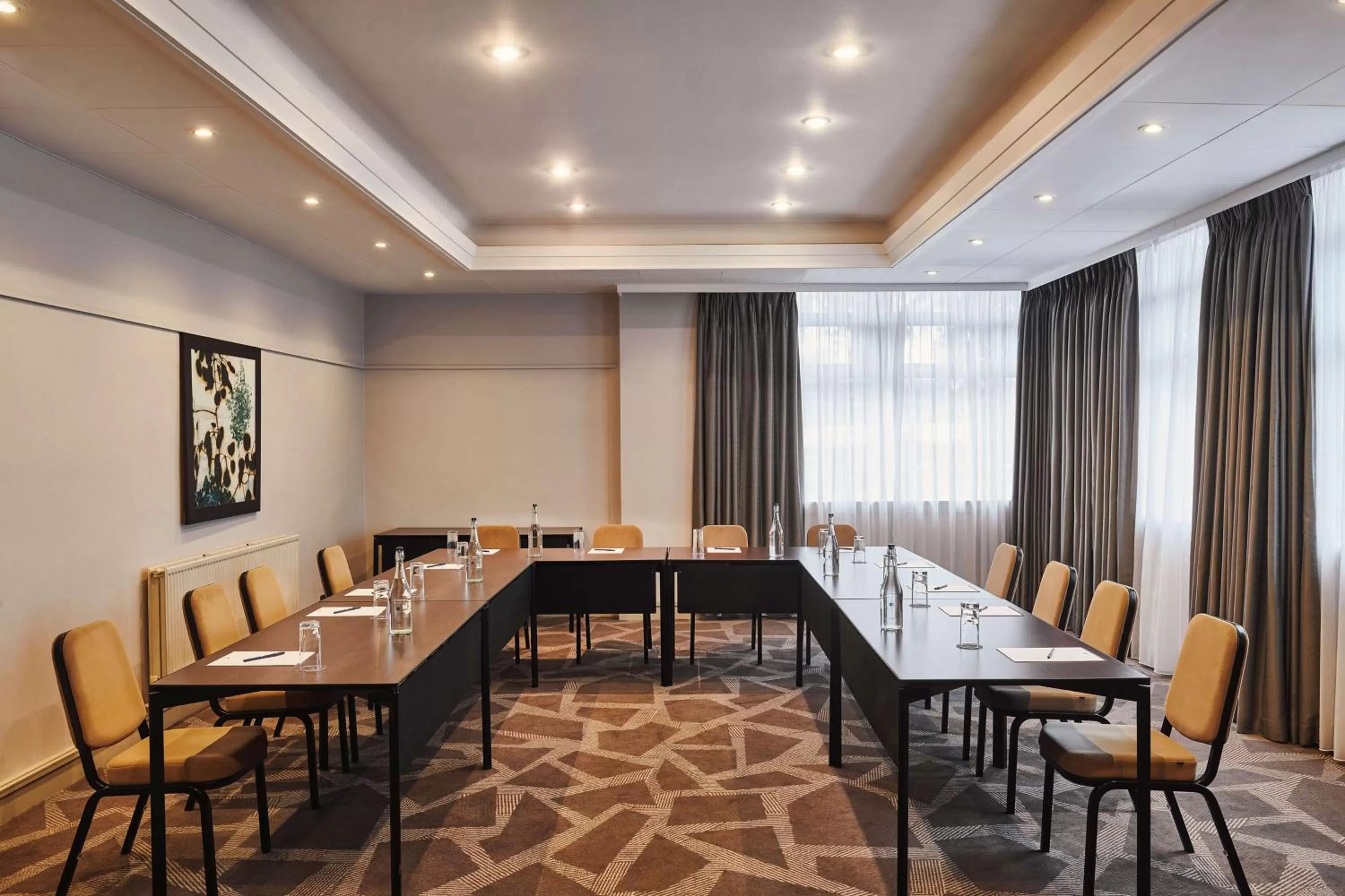 Meeting/conference room in DoubleTree by Hilton London Ealing