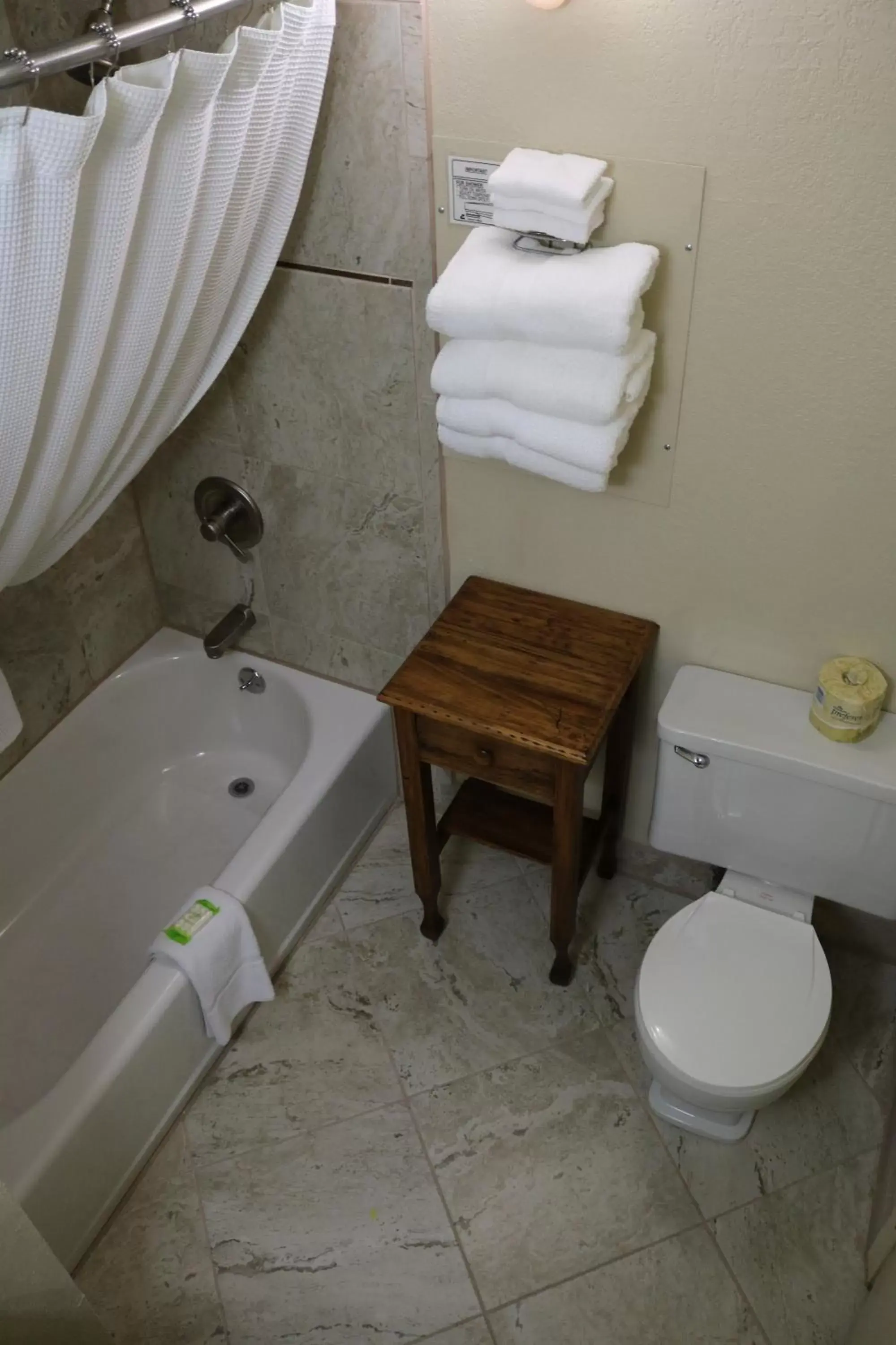 Bathroom in Inlet Tower Hotel & Suites