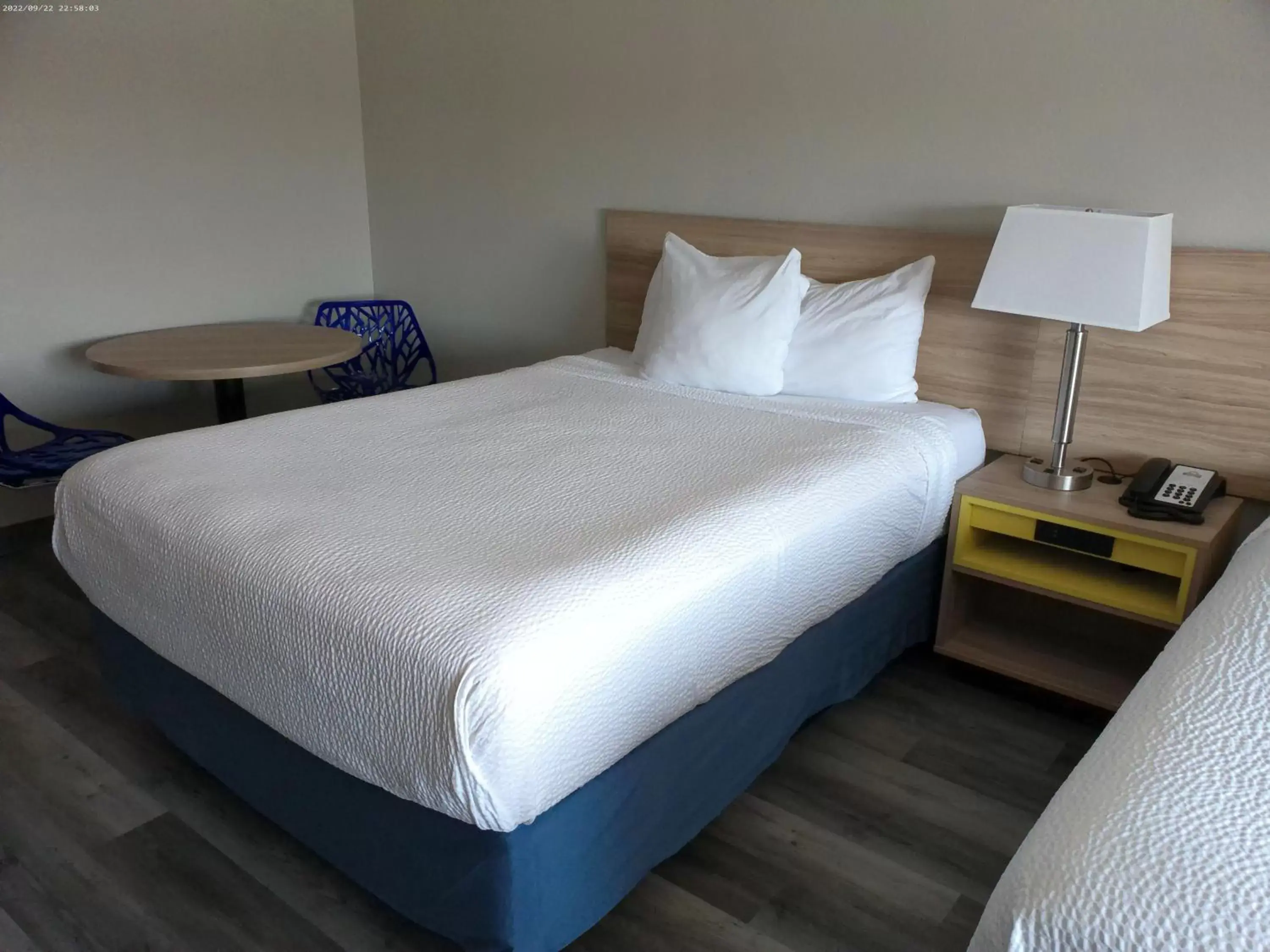 Bed in Days Inn & Suites by Wyndham Tucson/Marana