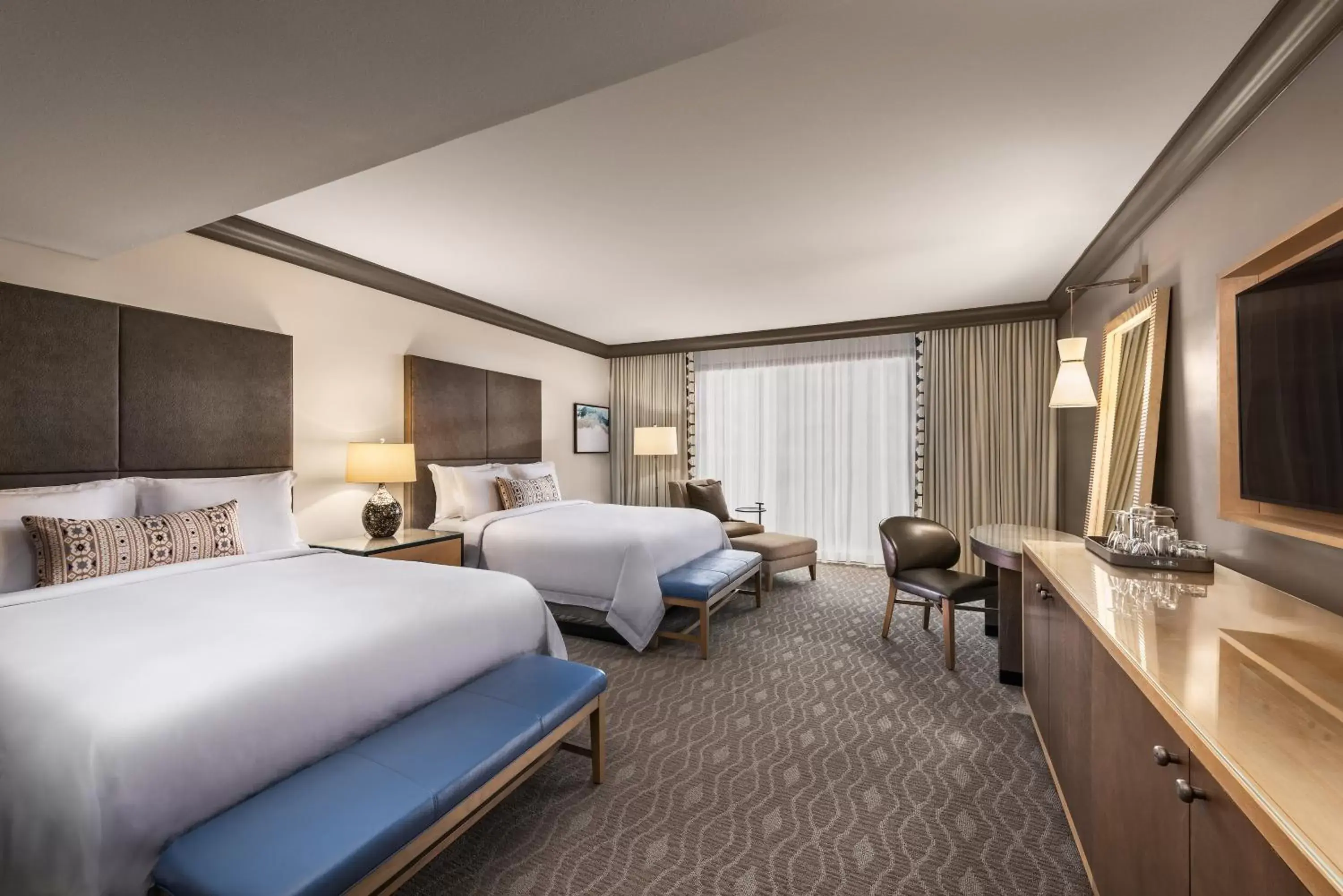 Deluxe, Guest room, 2 Queen, City view in The Phoenician, a Luxury Collection Resort, Scottsdale Deluxe, Guest room, 2 Queen, City view in The Phoenician, a Luxury Collection Resort, Scottsdale