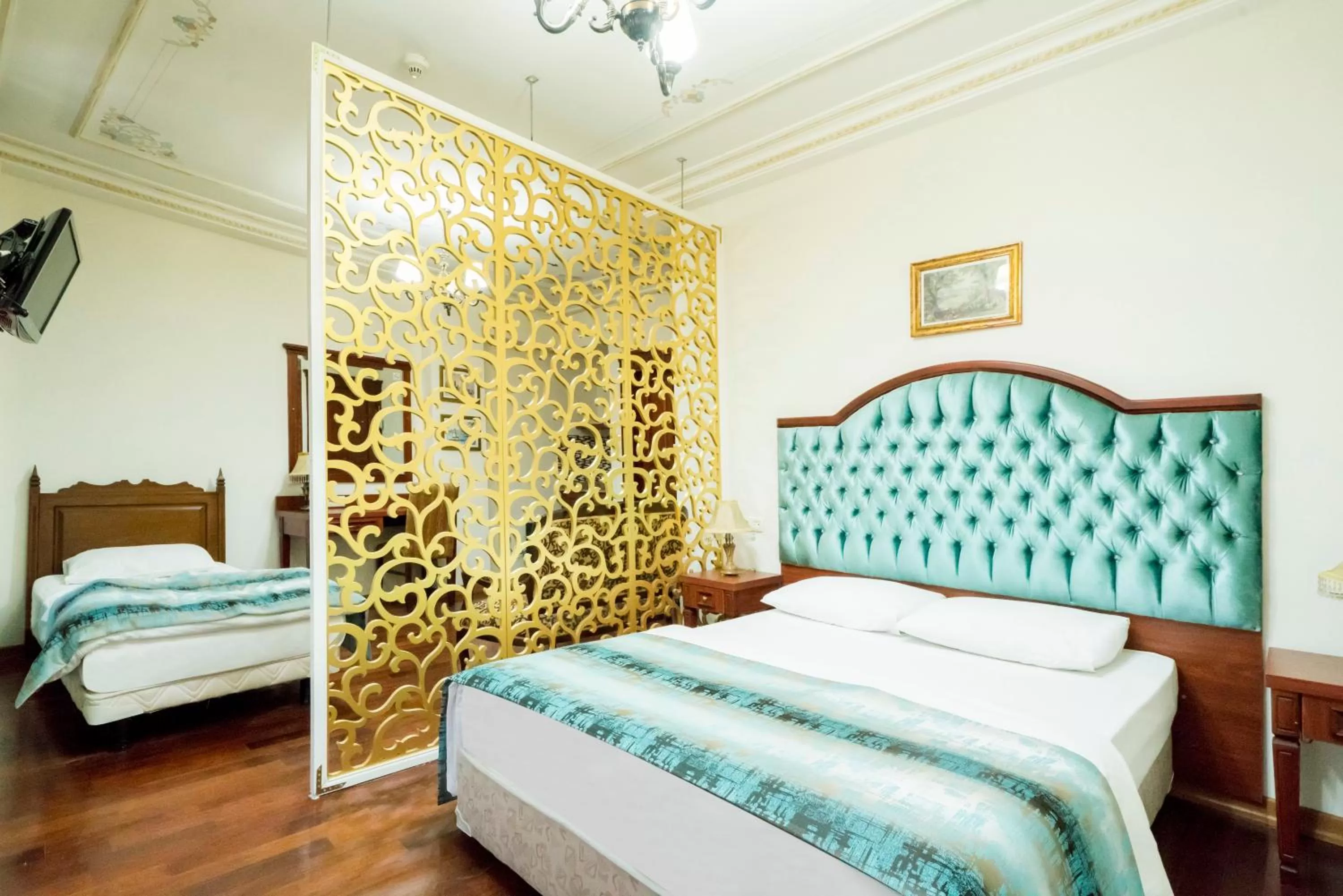 Decorative detail, Bed in Atam Suites