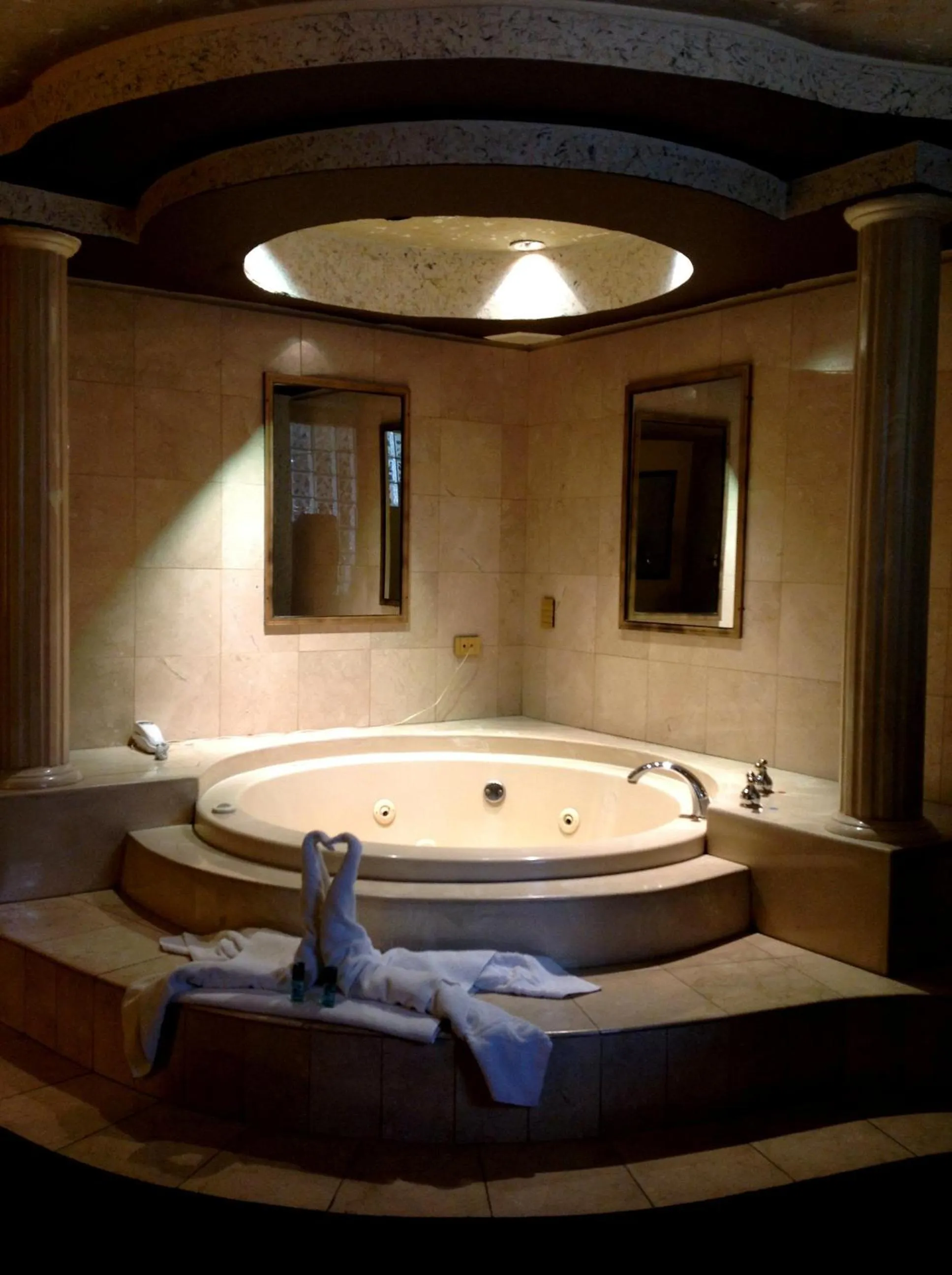 Hot Tub in Hotel Fiesta Tijuana