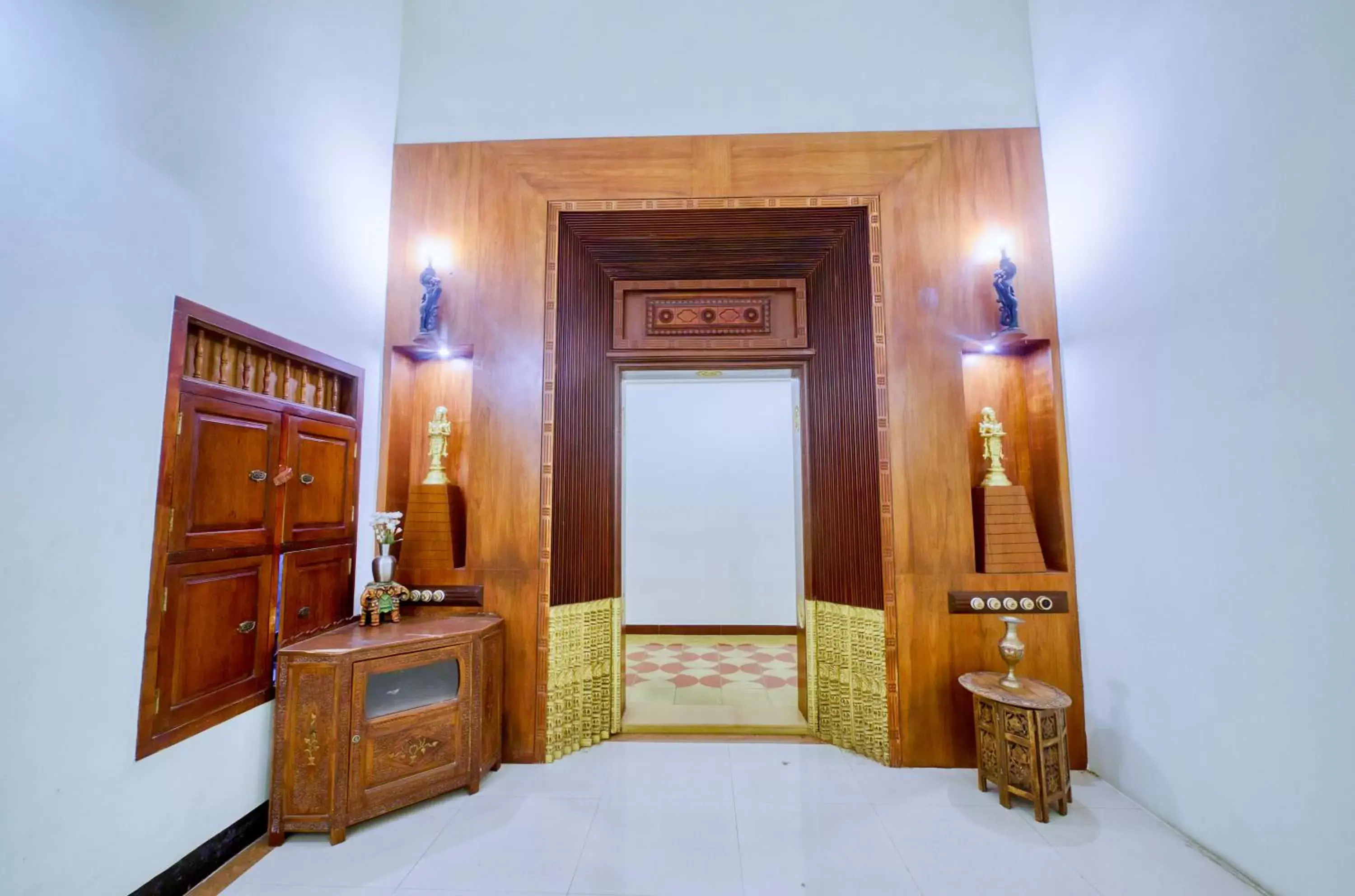 Facade/entrance in HOTEL WINDSOR CASTLE Facade/entrance in HOTEL WINDSOR CASTLE