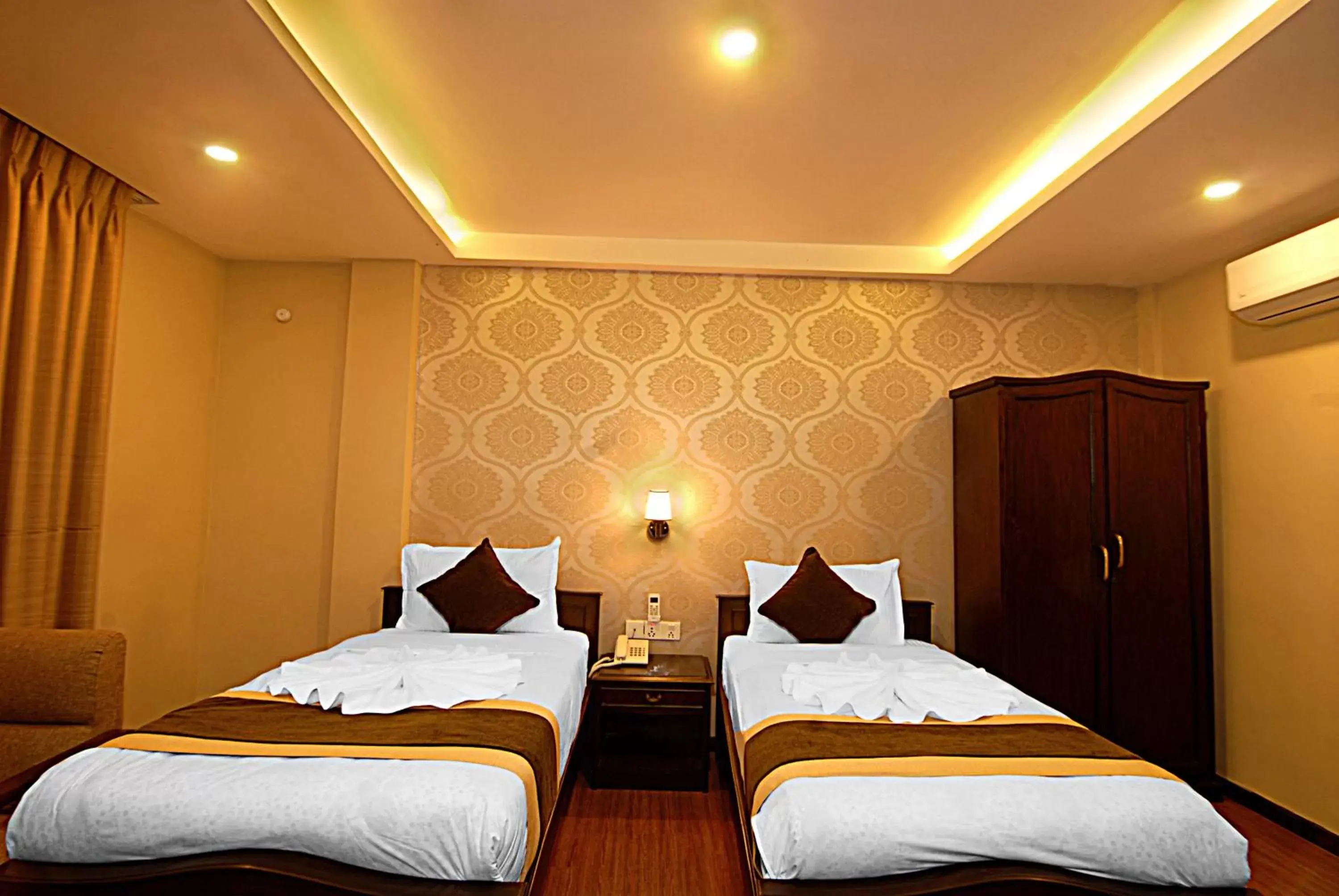 Bed in Kathmandu Grand Hotel