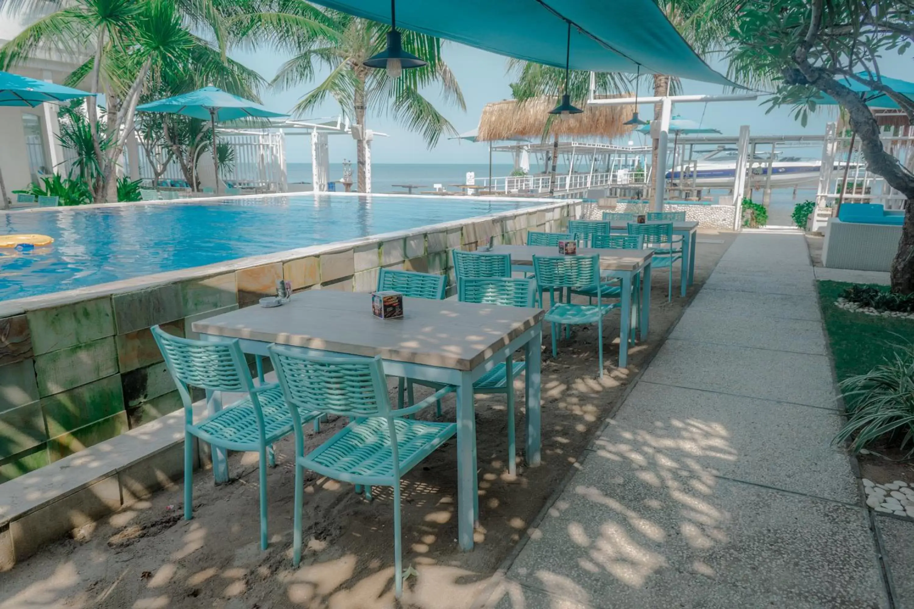 Swimming Pool in Ocean View Residence