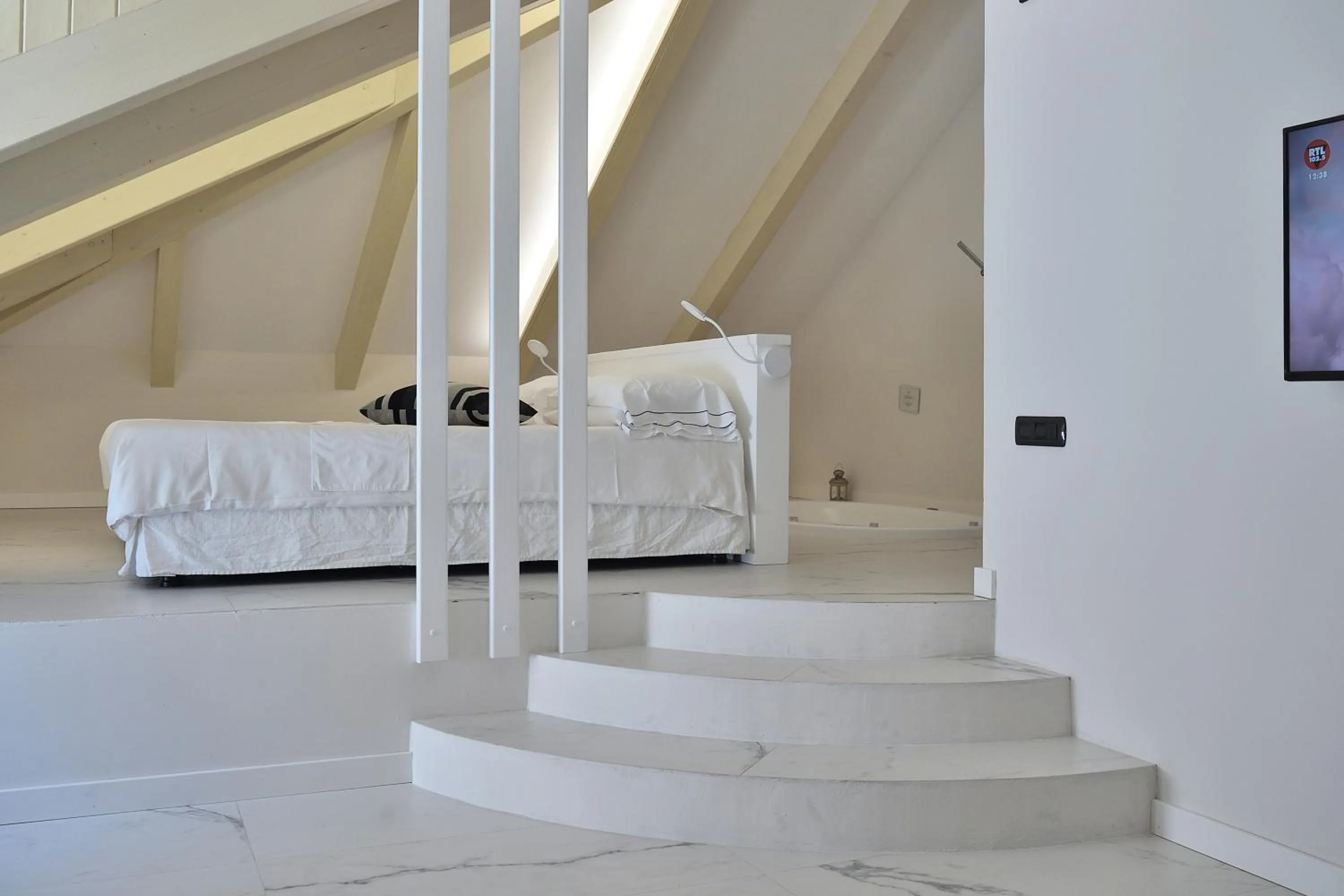 Bed in Villa Lara Hotel