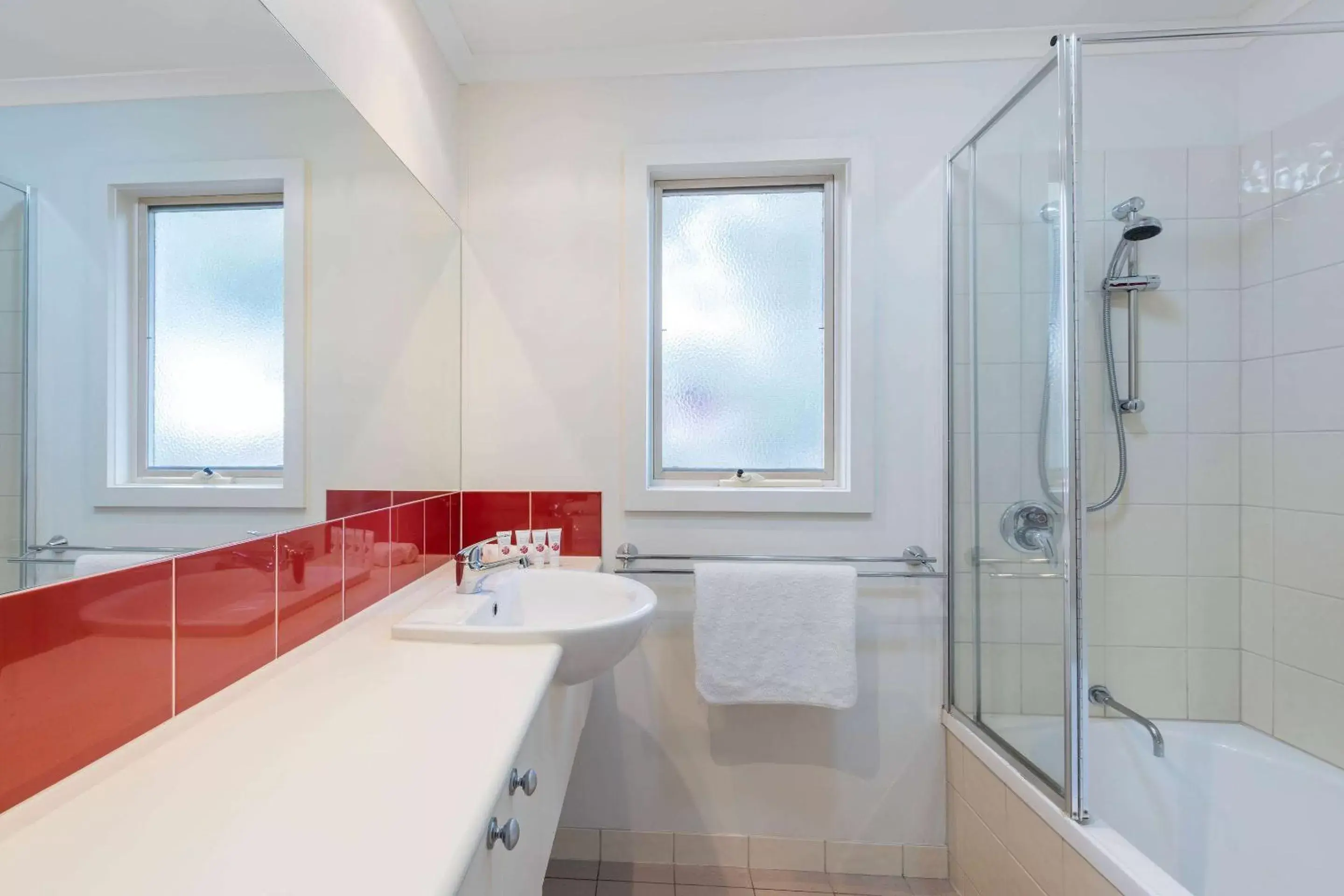 Photo of the whole room, Bathroom in Ramada Resort by Wyndham Phillip Island