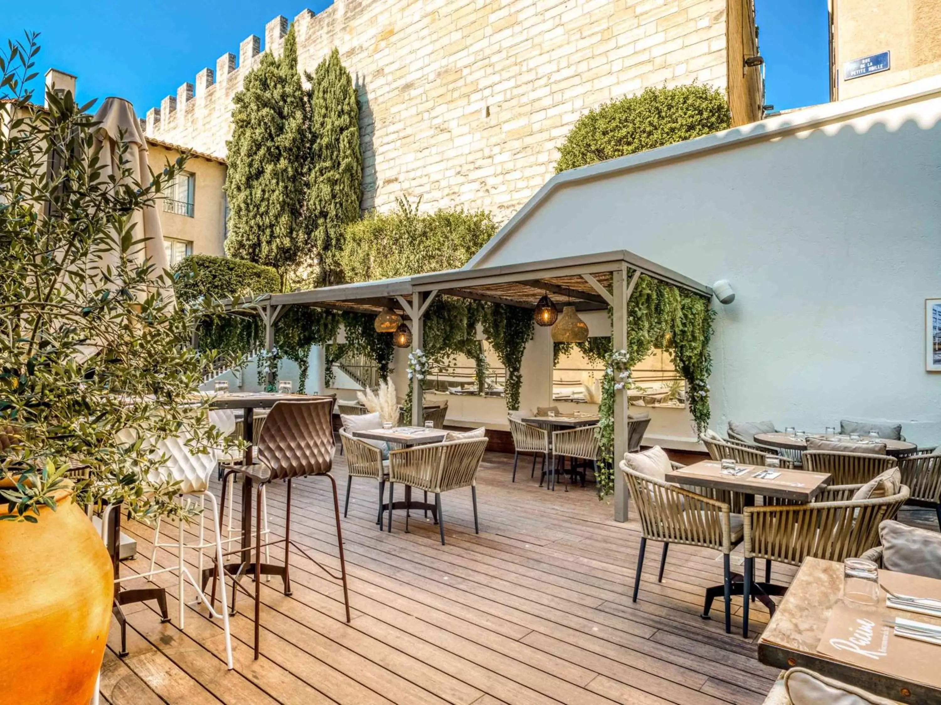 Restaurant/places to eat in Mercure Pont d’Avignon Centre