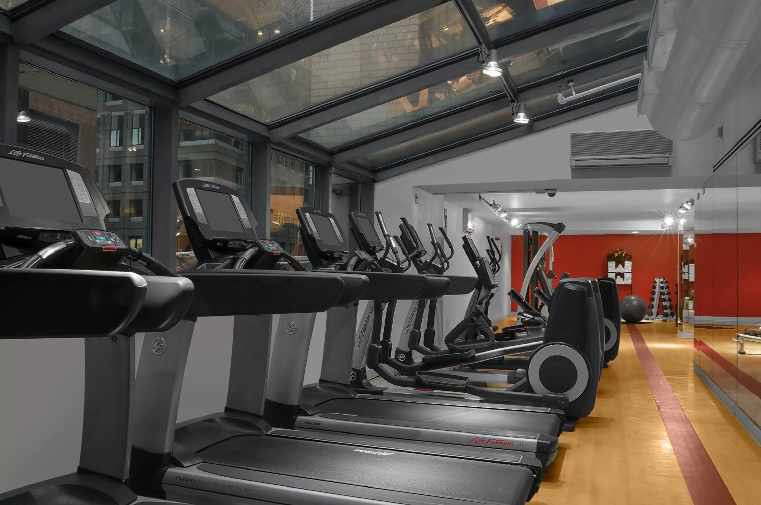 Fitness centre/facilities in The Manhattan at Times Square