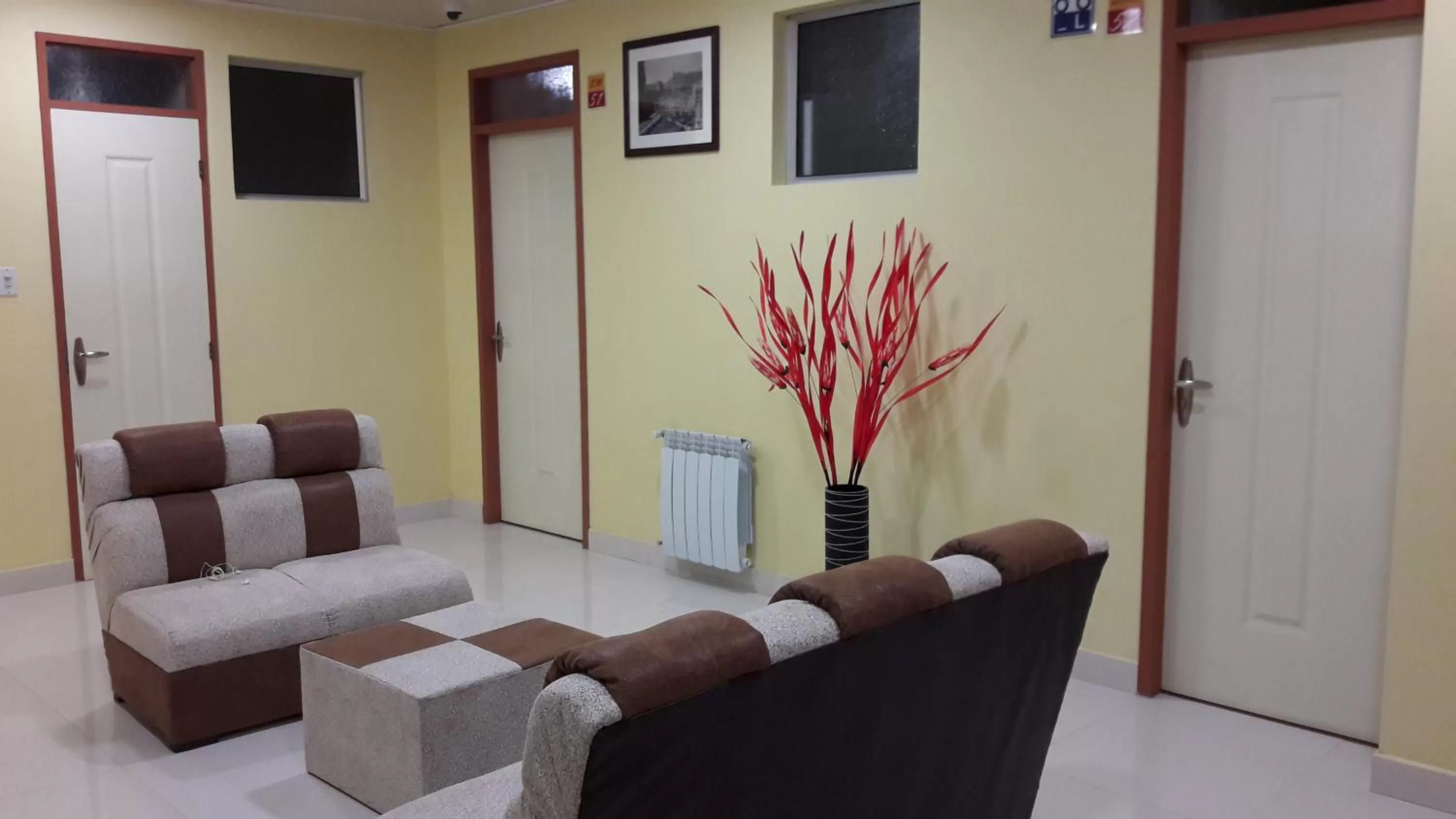 Decorative detail in Apart Serma Hotel